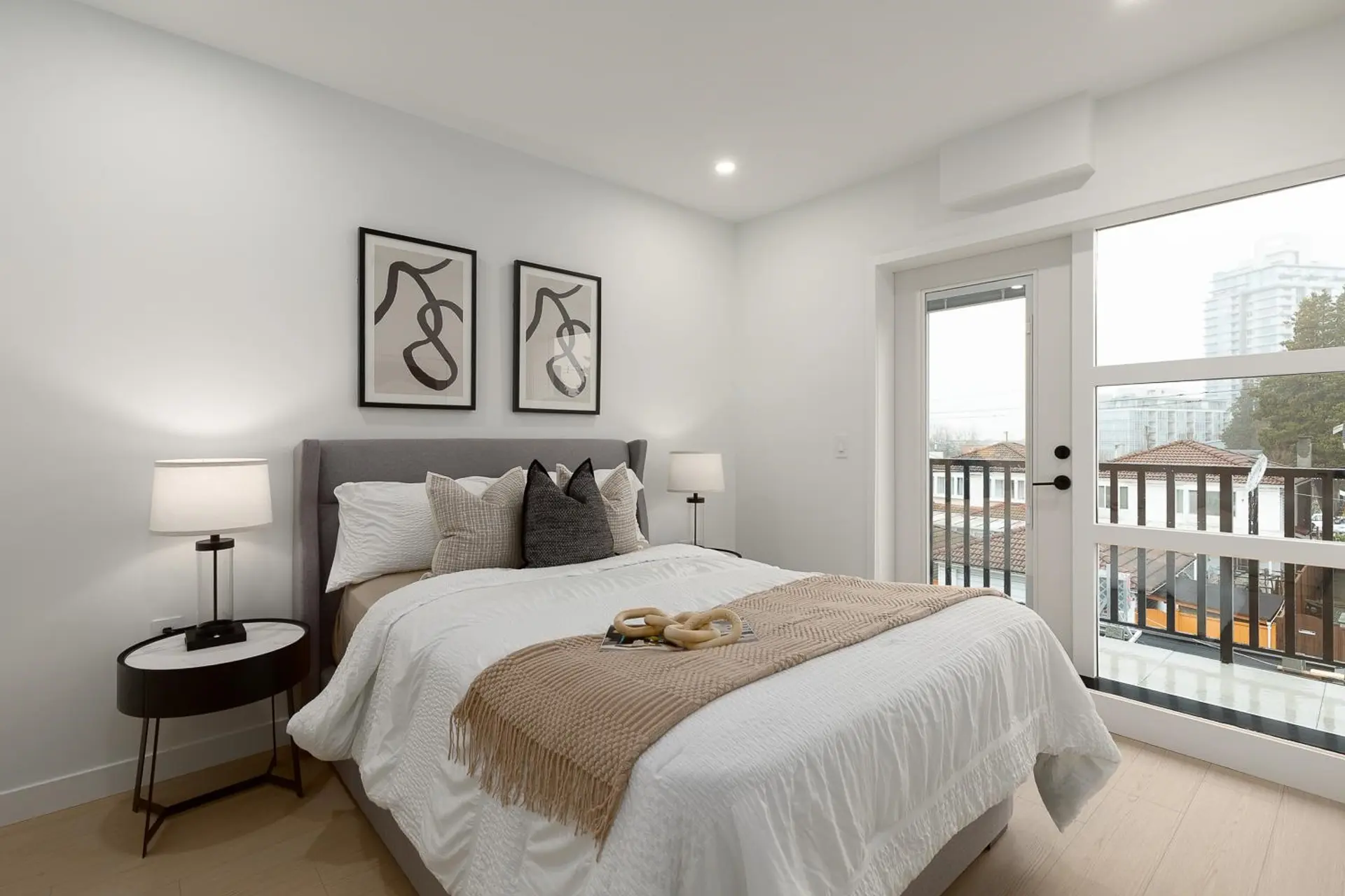 #209 2339 E 34th Avenue - Image 12