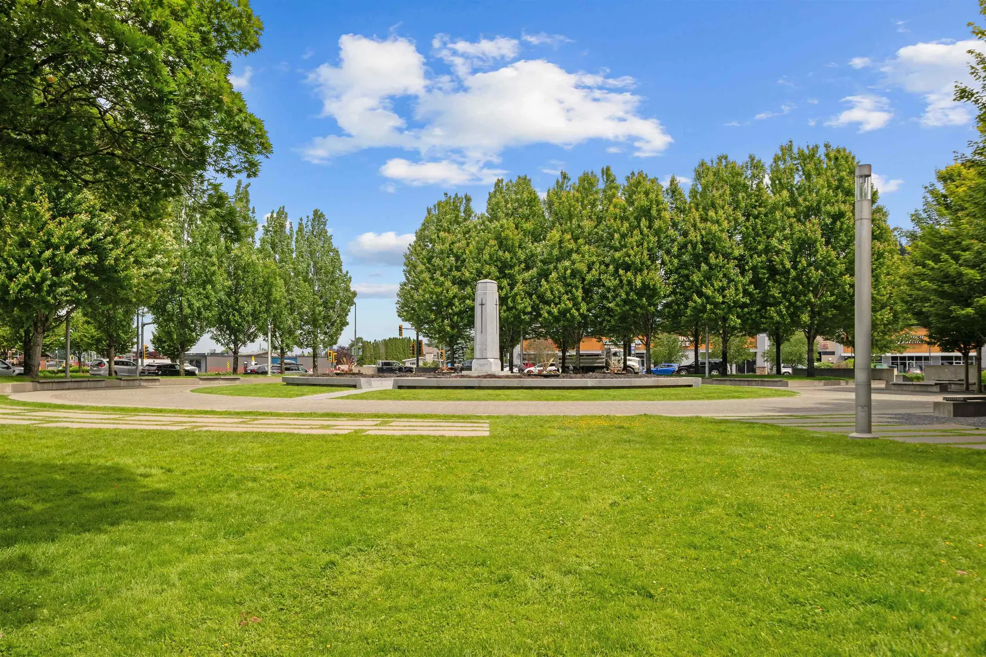 #208 45511 Campus Drive - Image 17