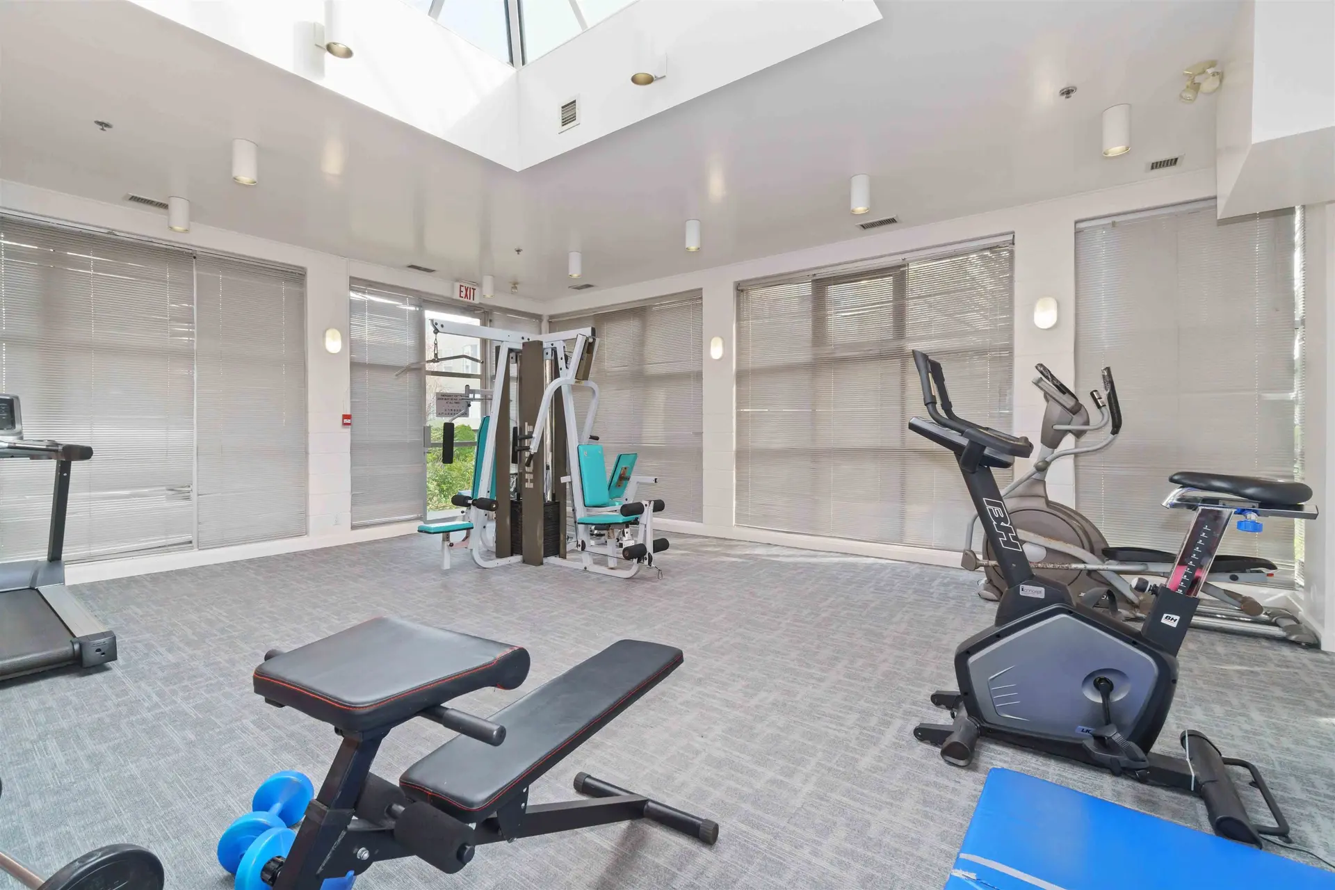 #107 8620 Jones Road - Image 15