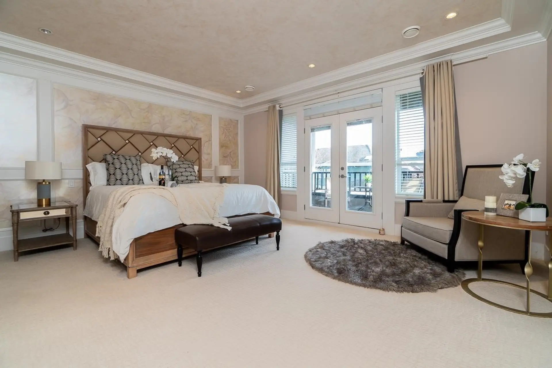 9820 Gilhurst Crescent - Image 5