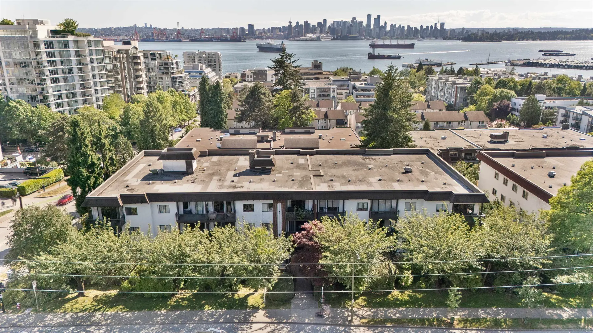 #203 211 W 3rd Street - Image 15