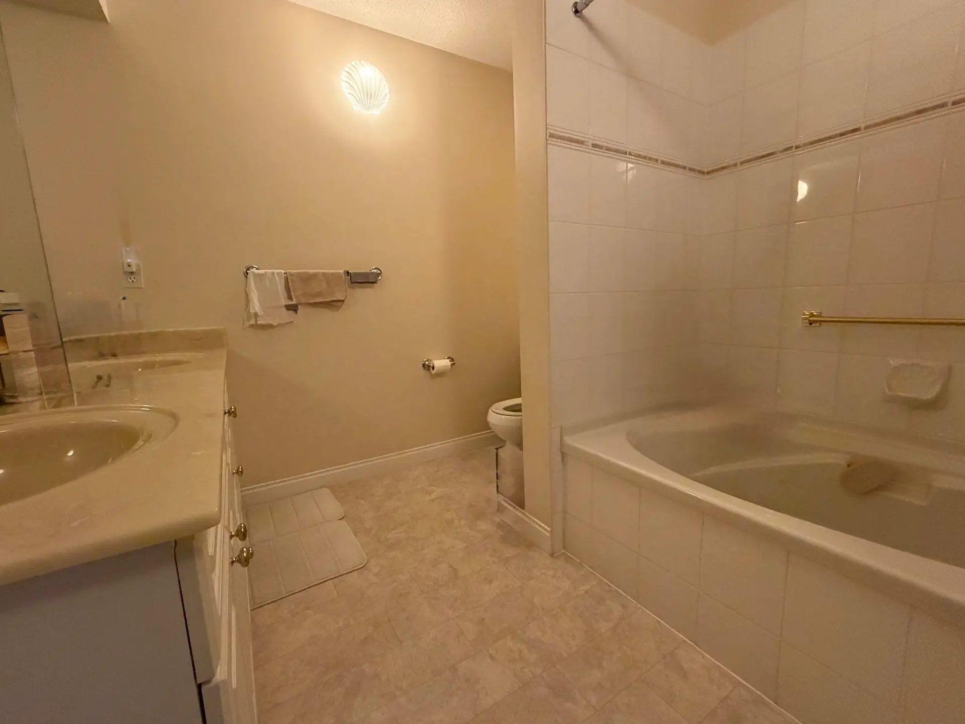 #402 360 E 36th Avenue - Image 6