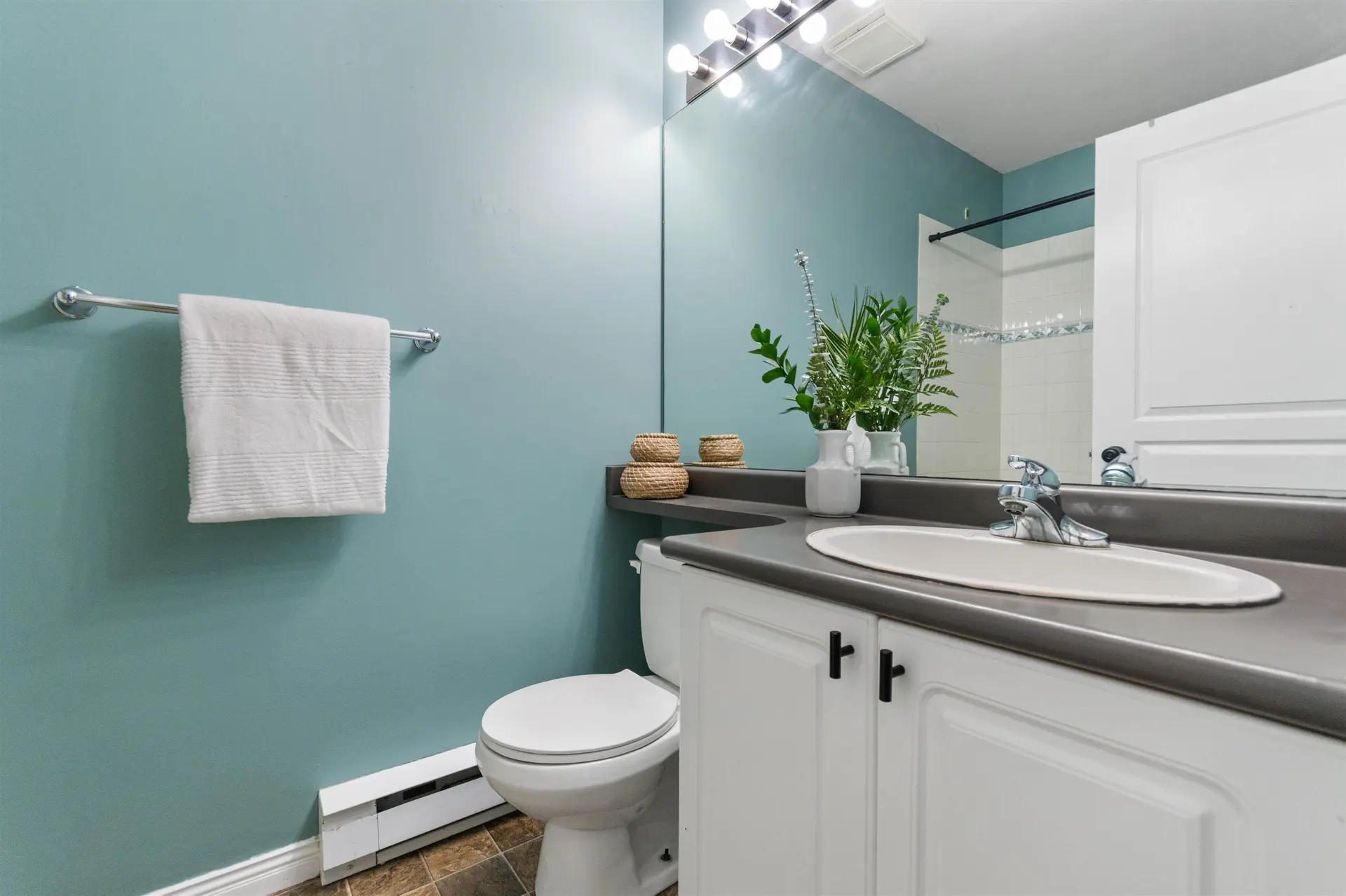 #33 7640 Blott Street - Image 14