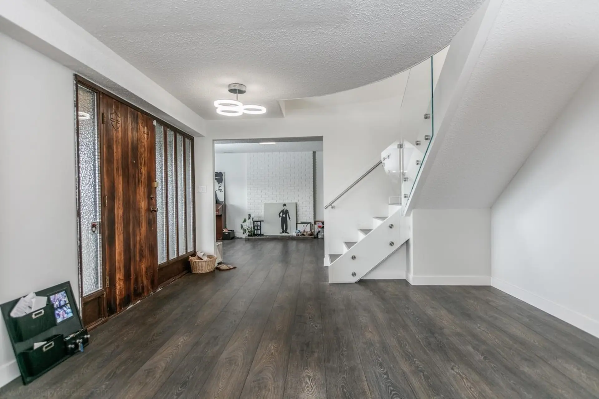 5240 Malaspina Place - Image 5