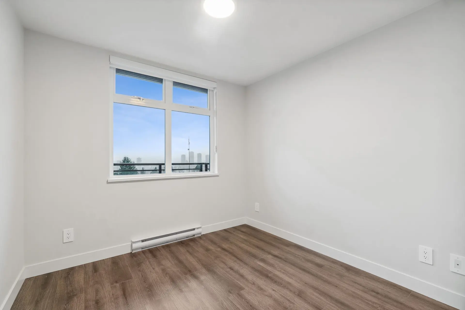 #403 5535 Hastings Street - Image 10