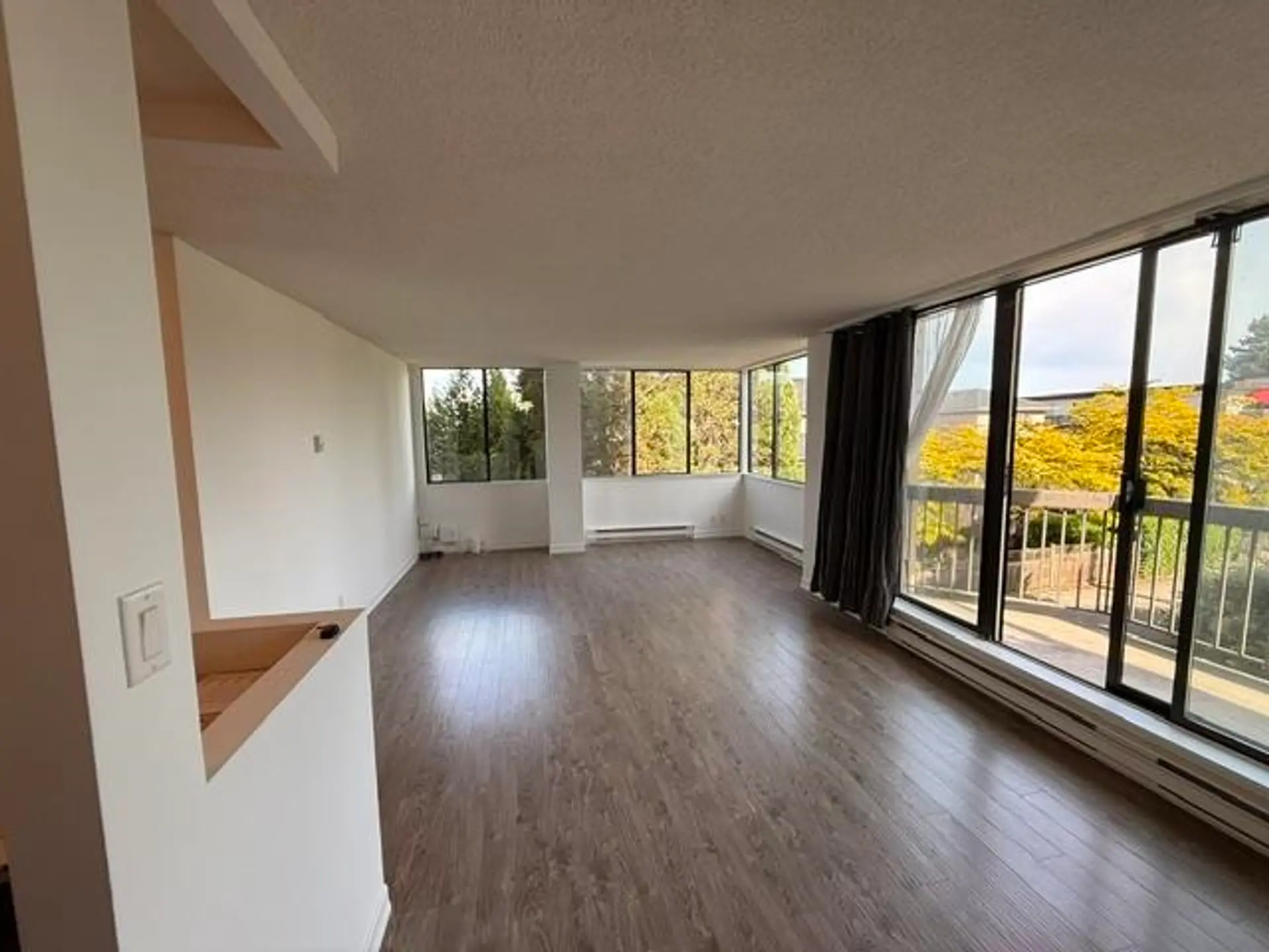 #303 6540 Burlington Avenue - Image 4