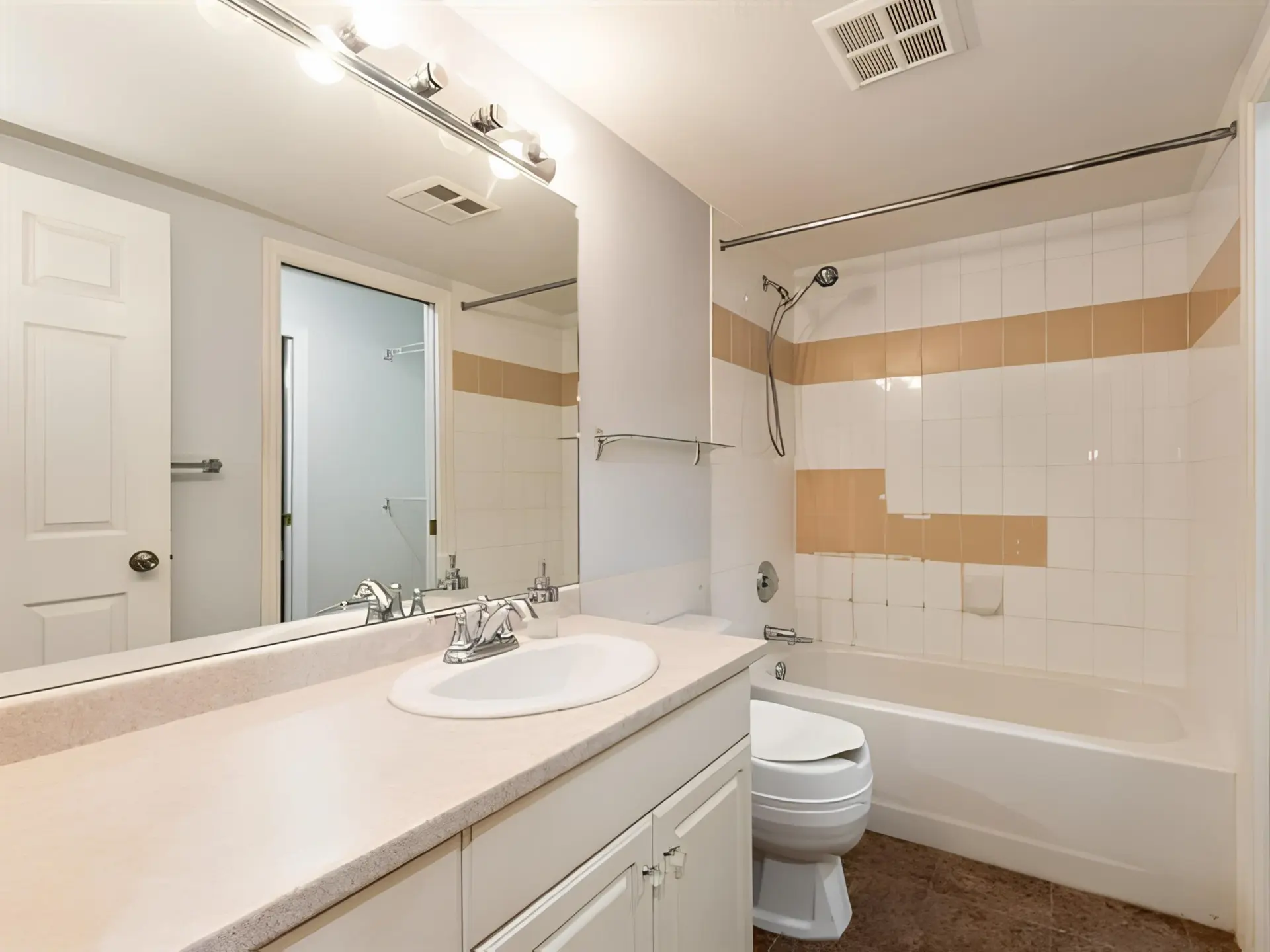 #206 22277 122 Avenue - Image 11