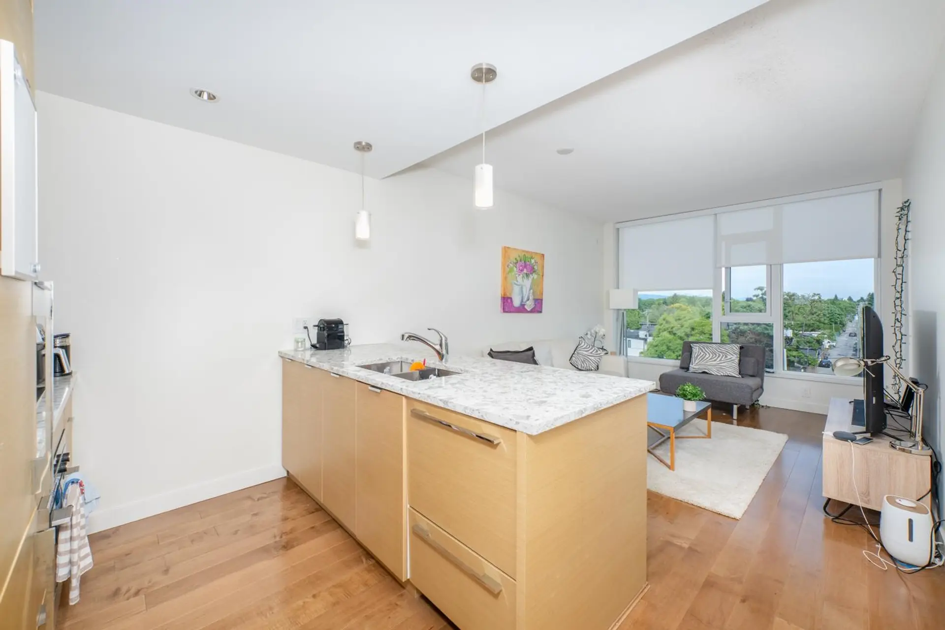 #309 4083 Cambie Street - Image 8