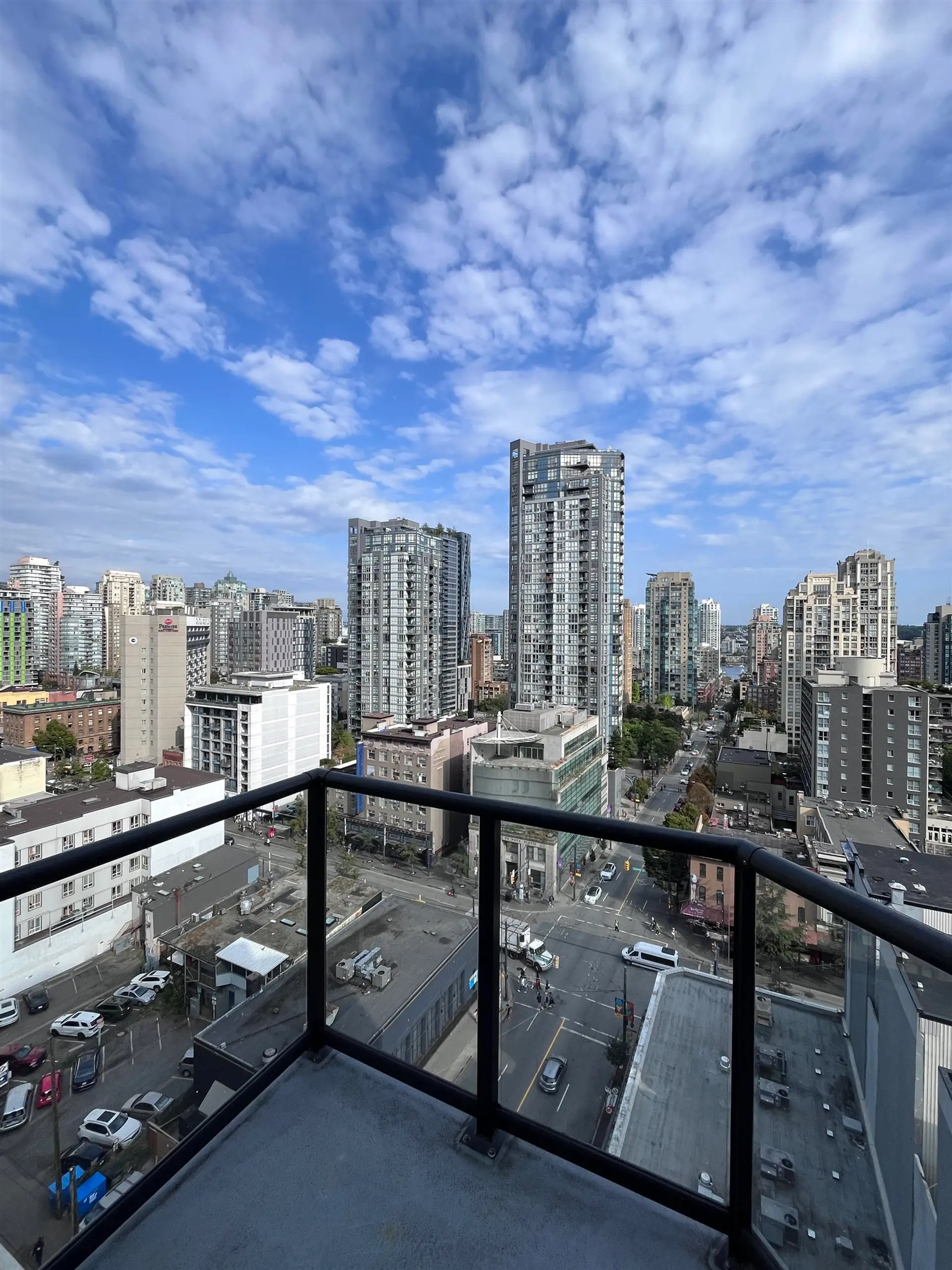 #1602 1212 Howe Street - Image 1