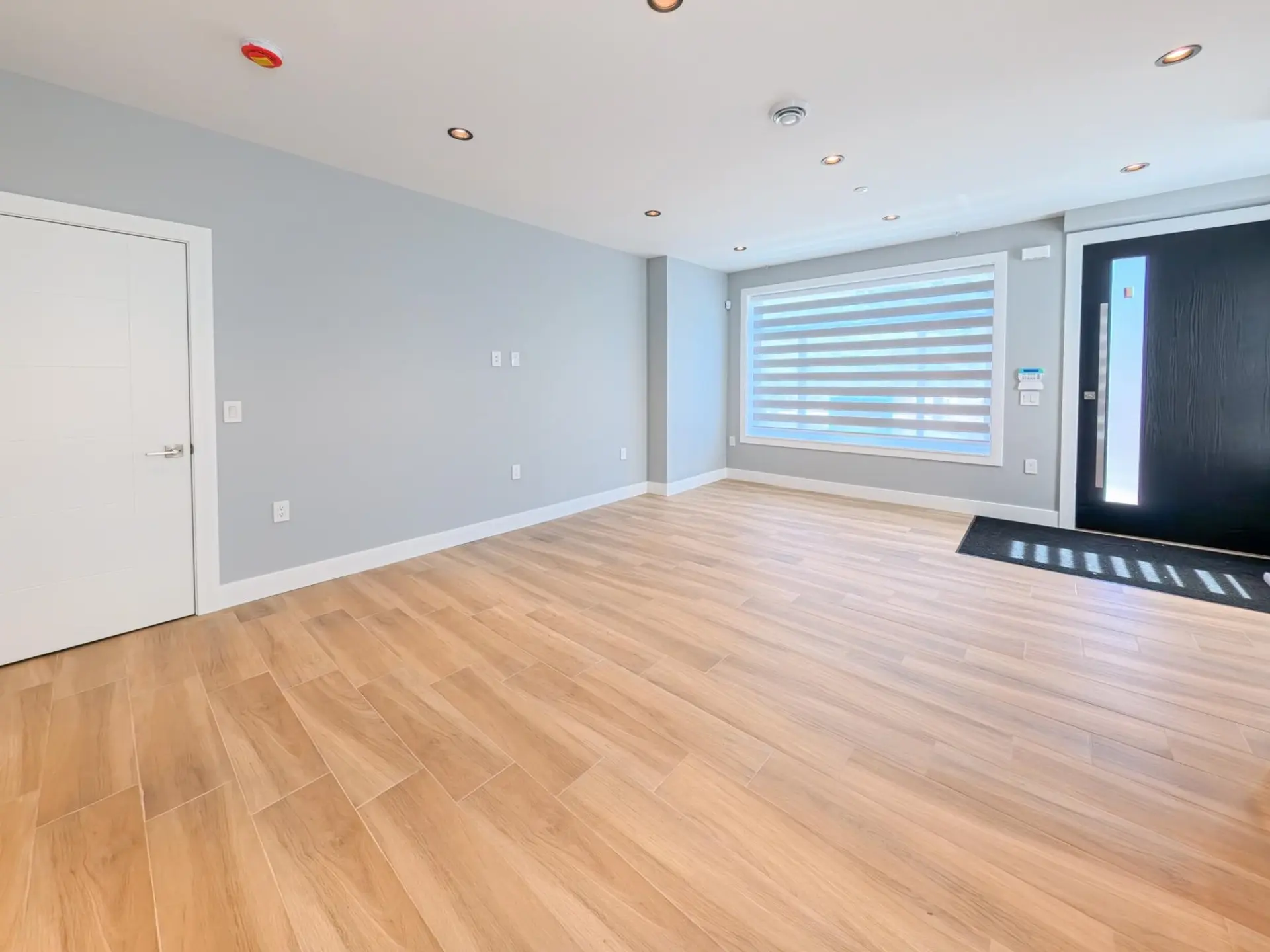 #1 2557 W King Edward Avenue - Image 7