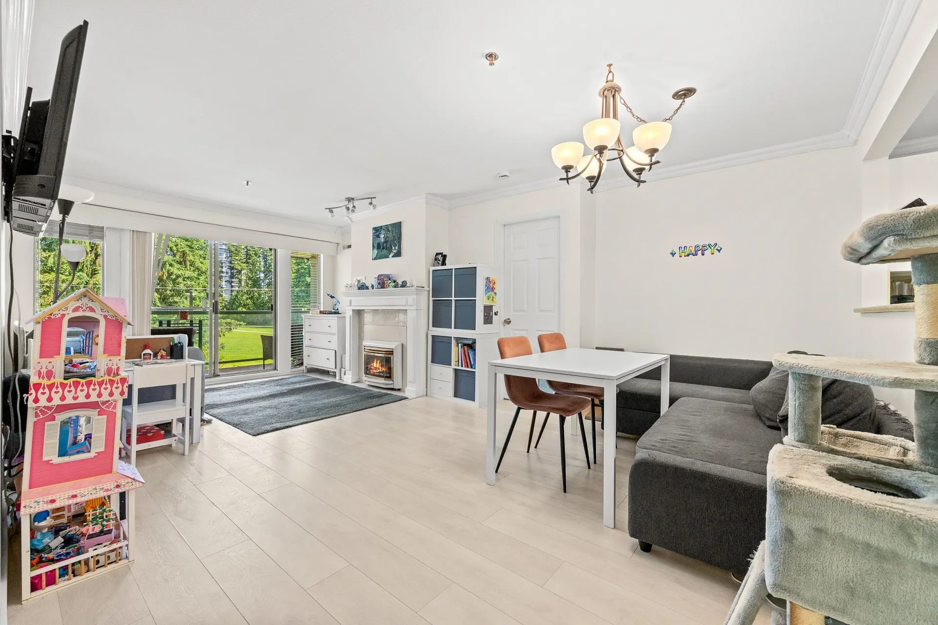 #312 1148 Westwood Street - Image 2