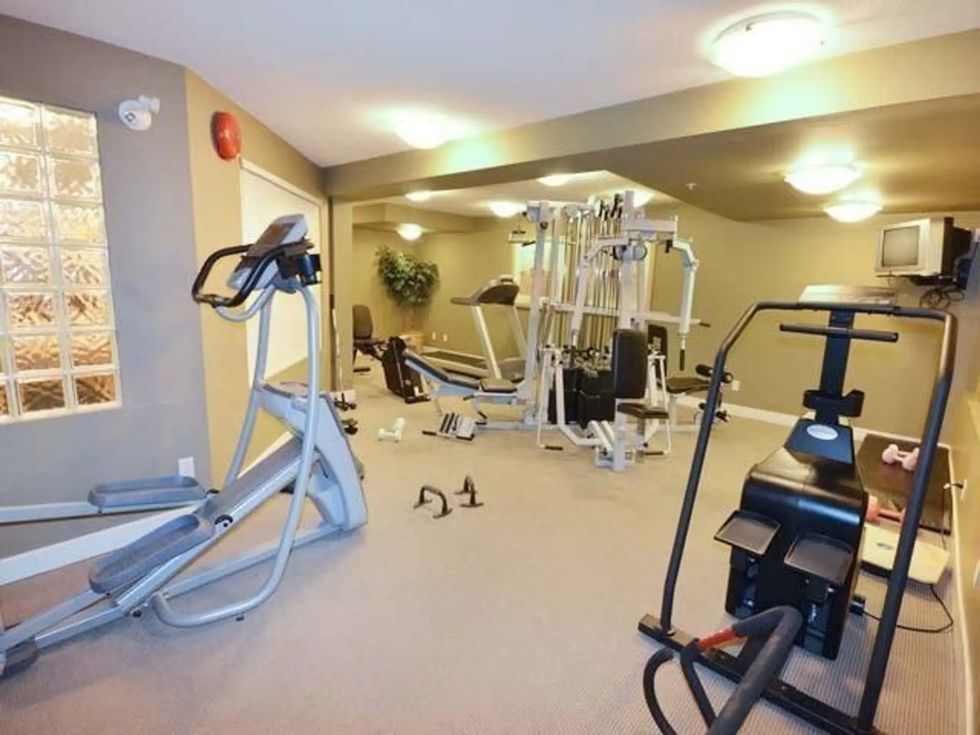 #56 9339 Alberta Road - Image 15