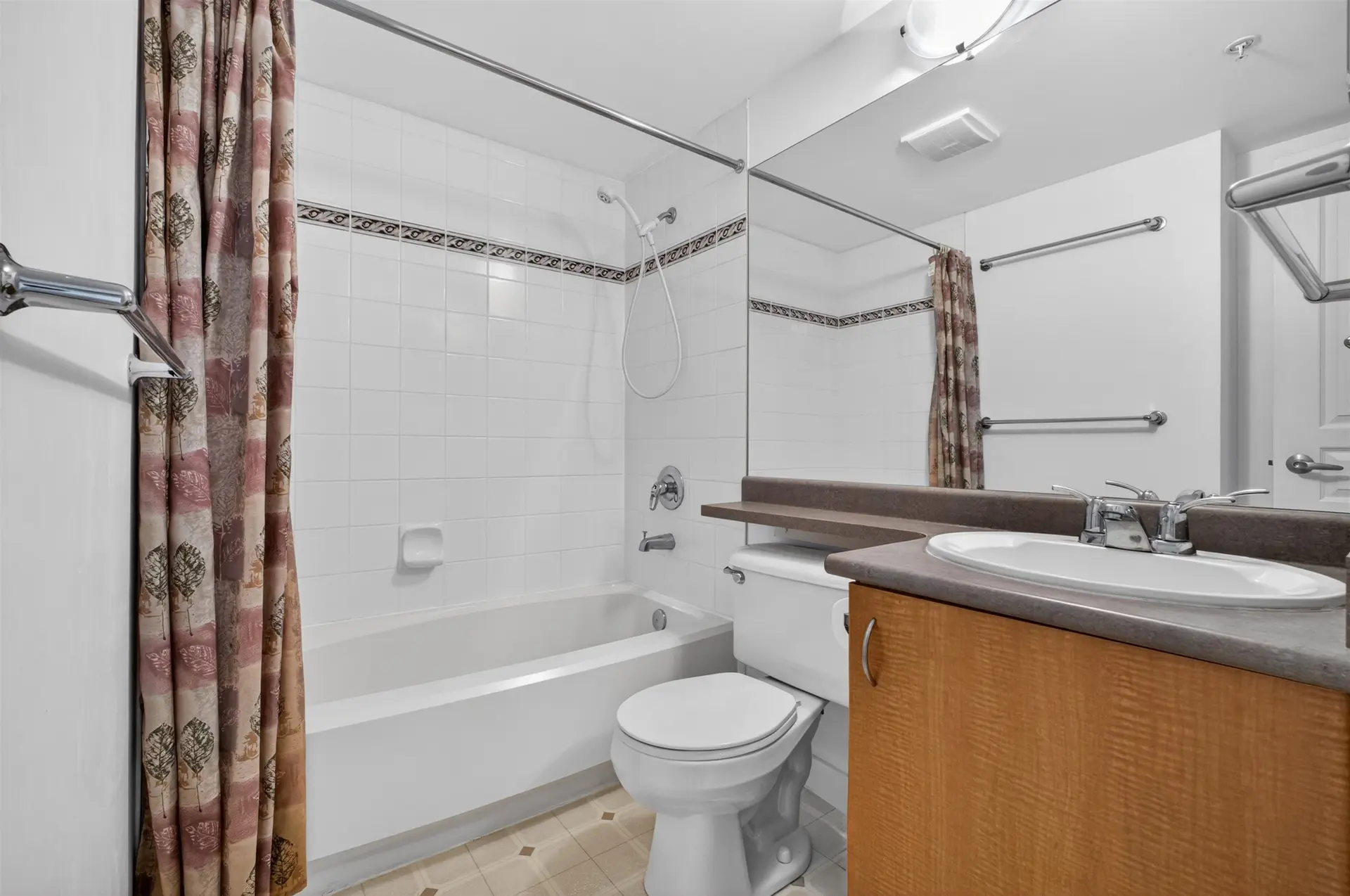 #702 5288 Melbourne Street - Image 13