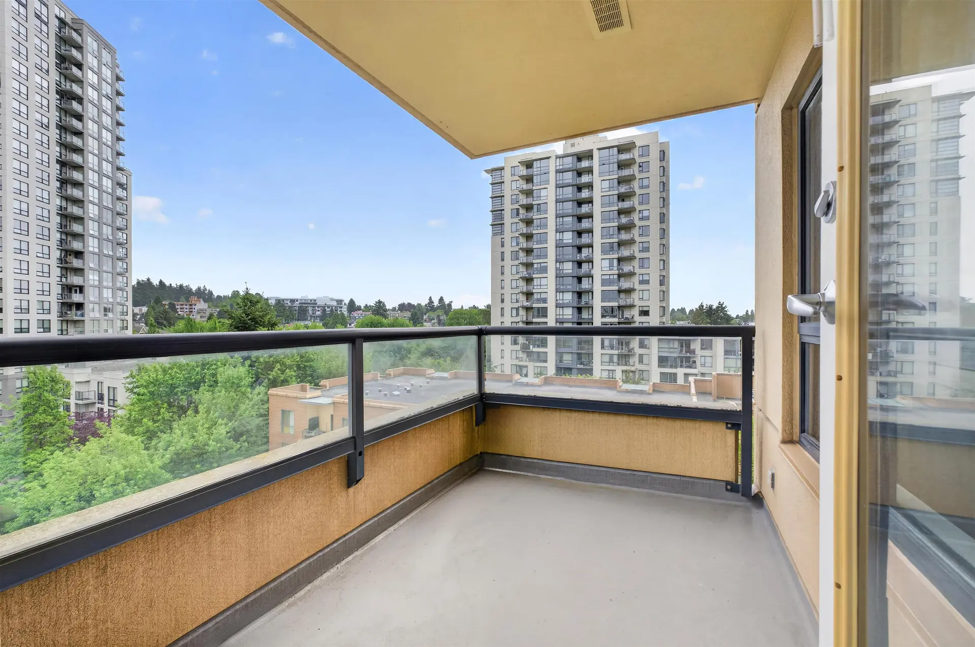 #702 5288 Melbourne Street - Image 14