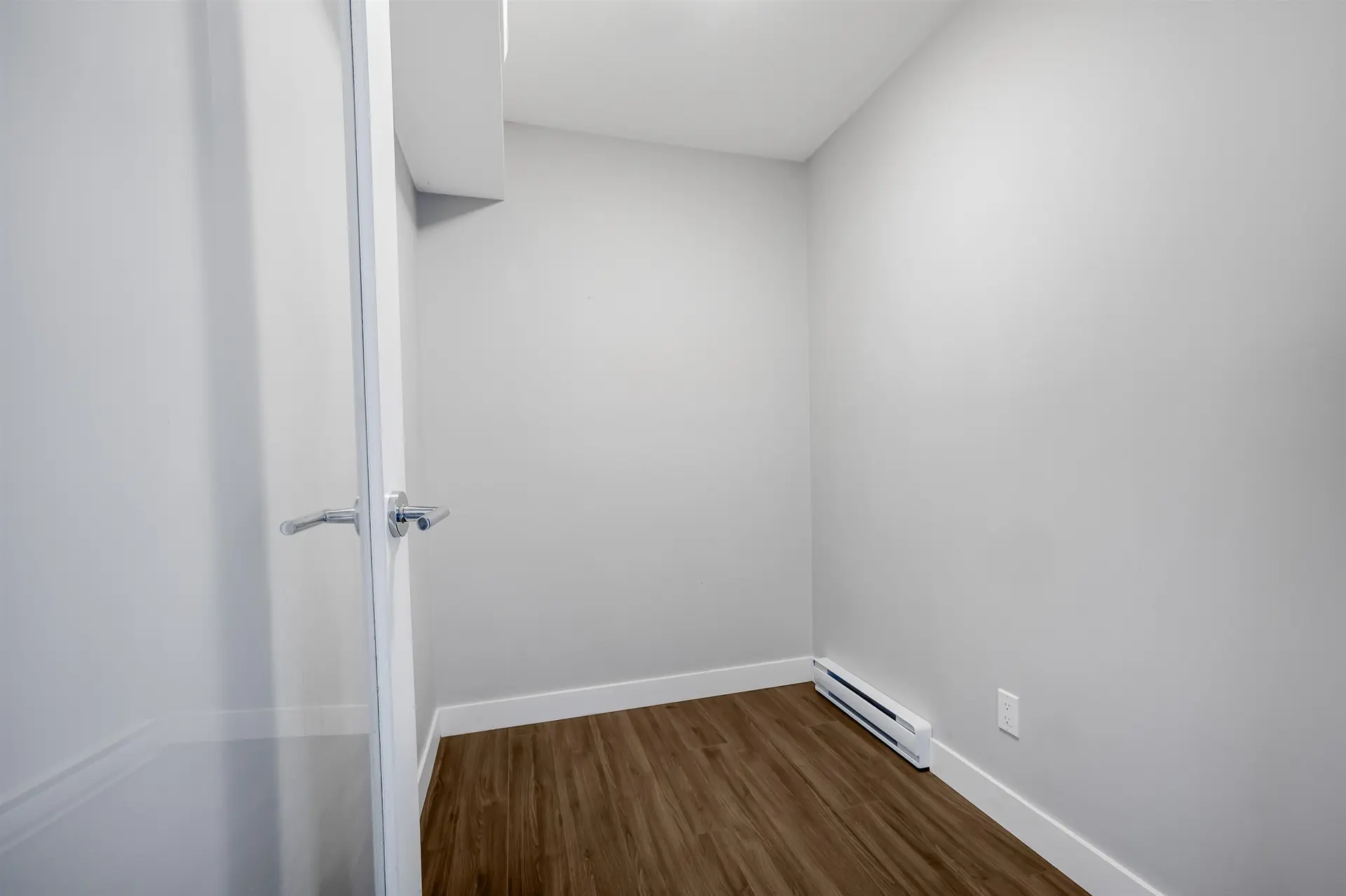 #418 12075 Edge Street - Image 14