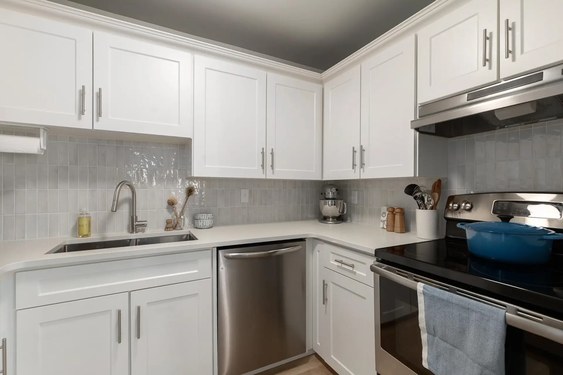 #206 1260 W 10th Avenue - Image 13