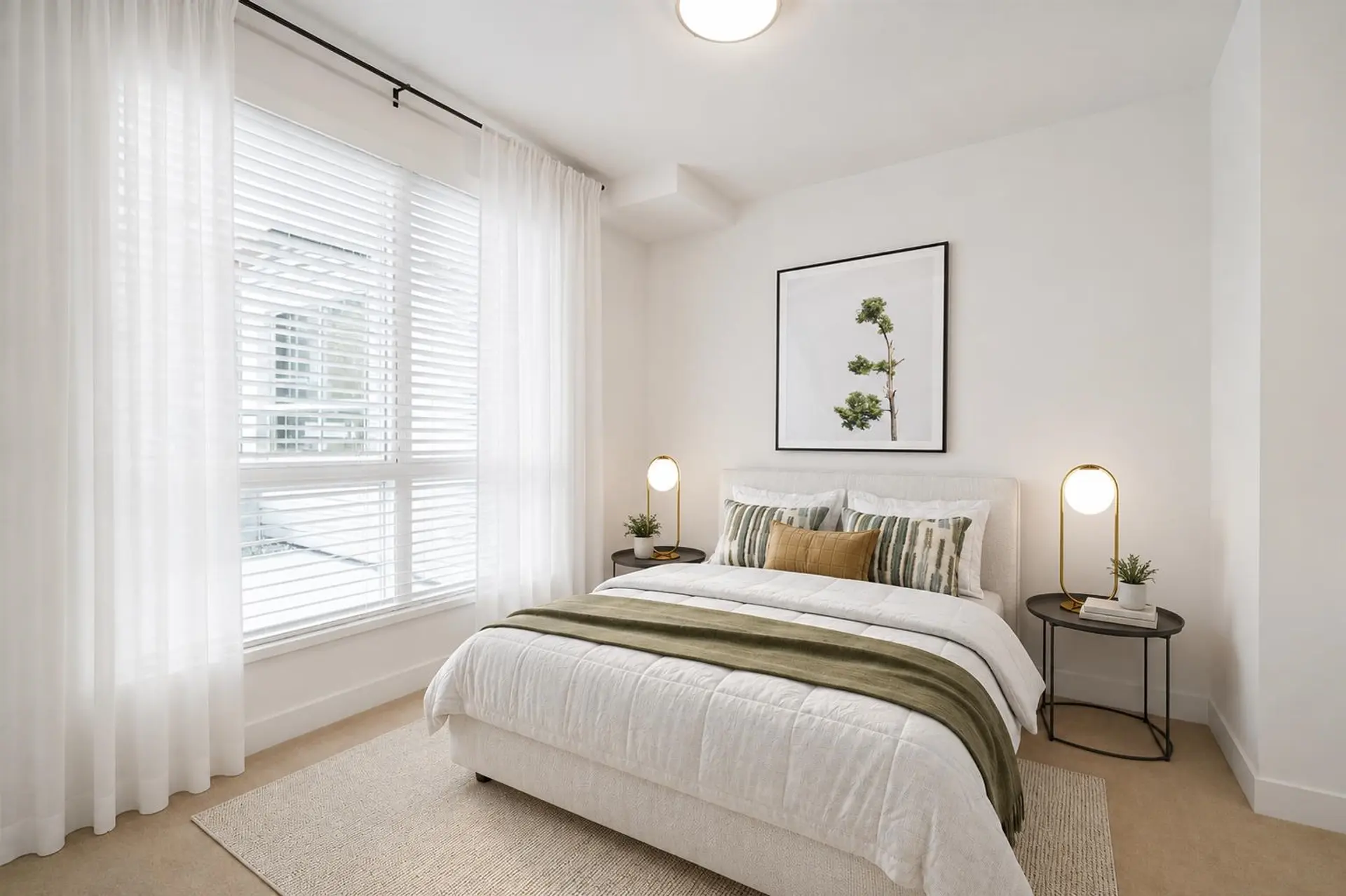 #125 108 E 8th Street - Image 4
