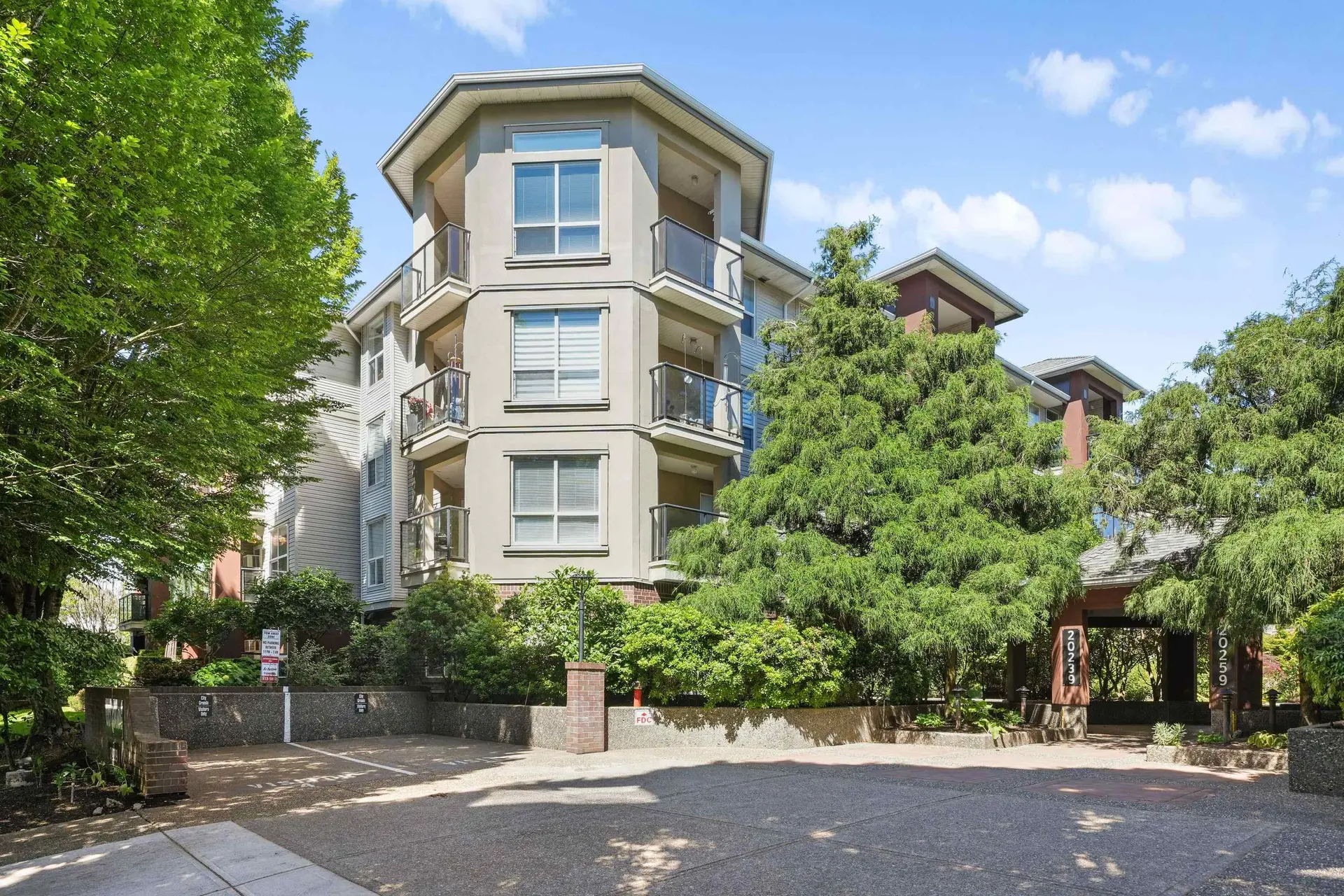 #105 20239 Michaud Crescent - Image 1