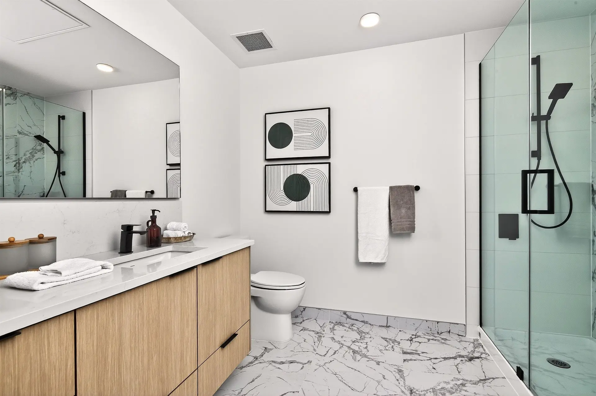 #321 422 E 3rd Street - Image 6