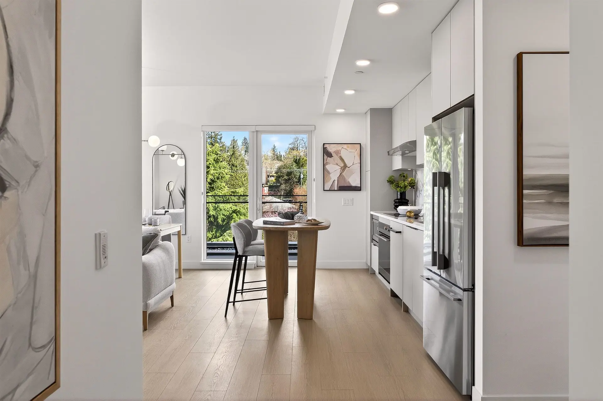 #321 422 E 3rd Street - Image 3