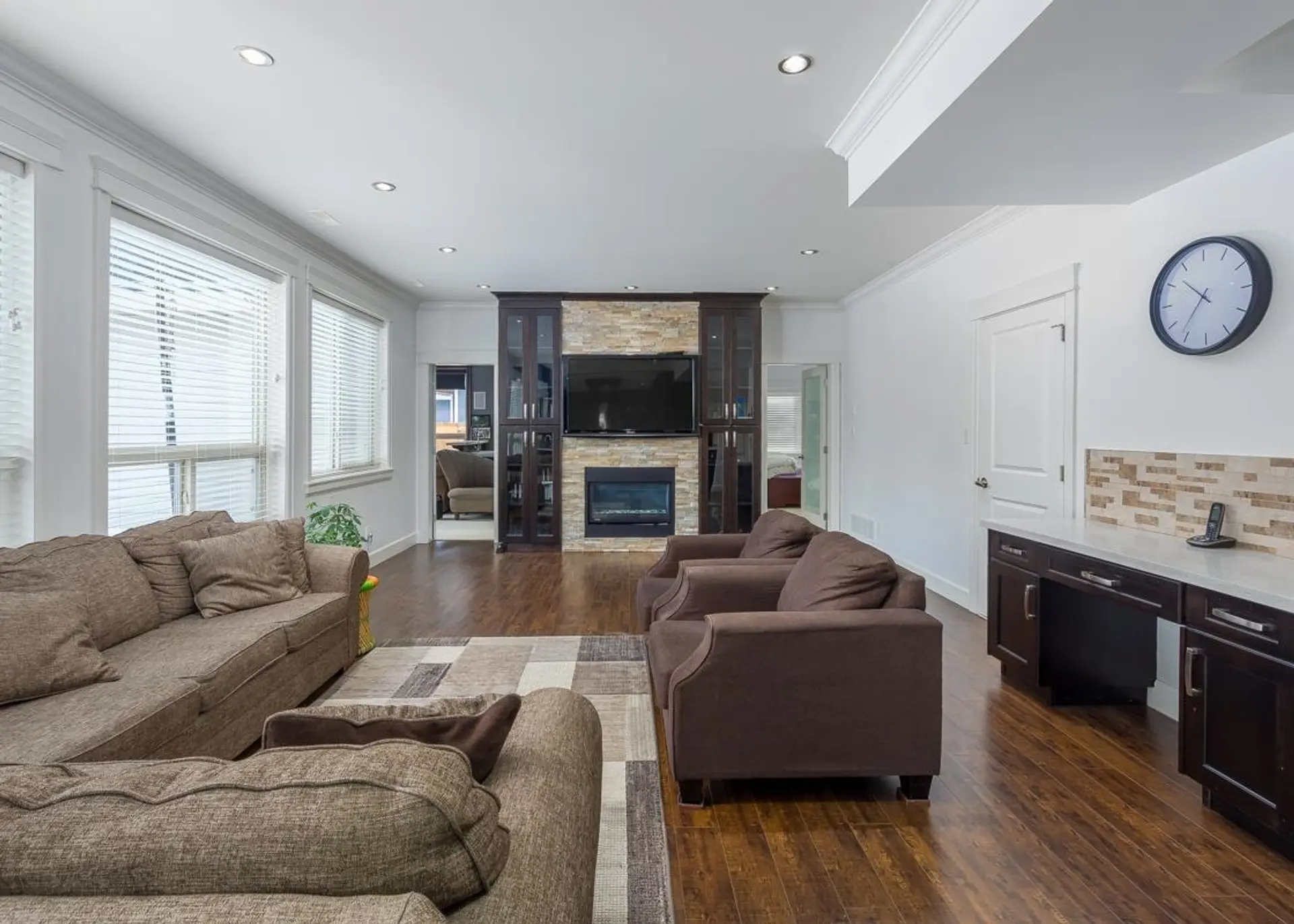 41440 Dryden Road - Image 3