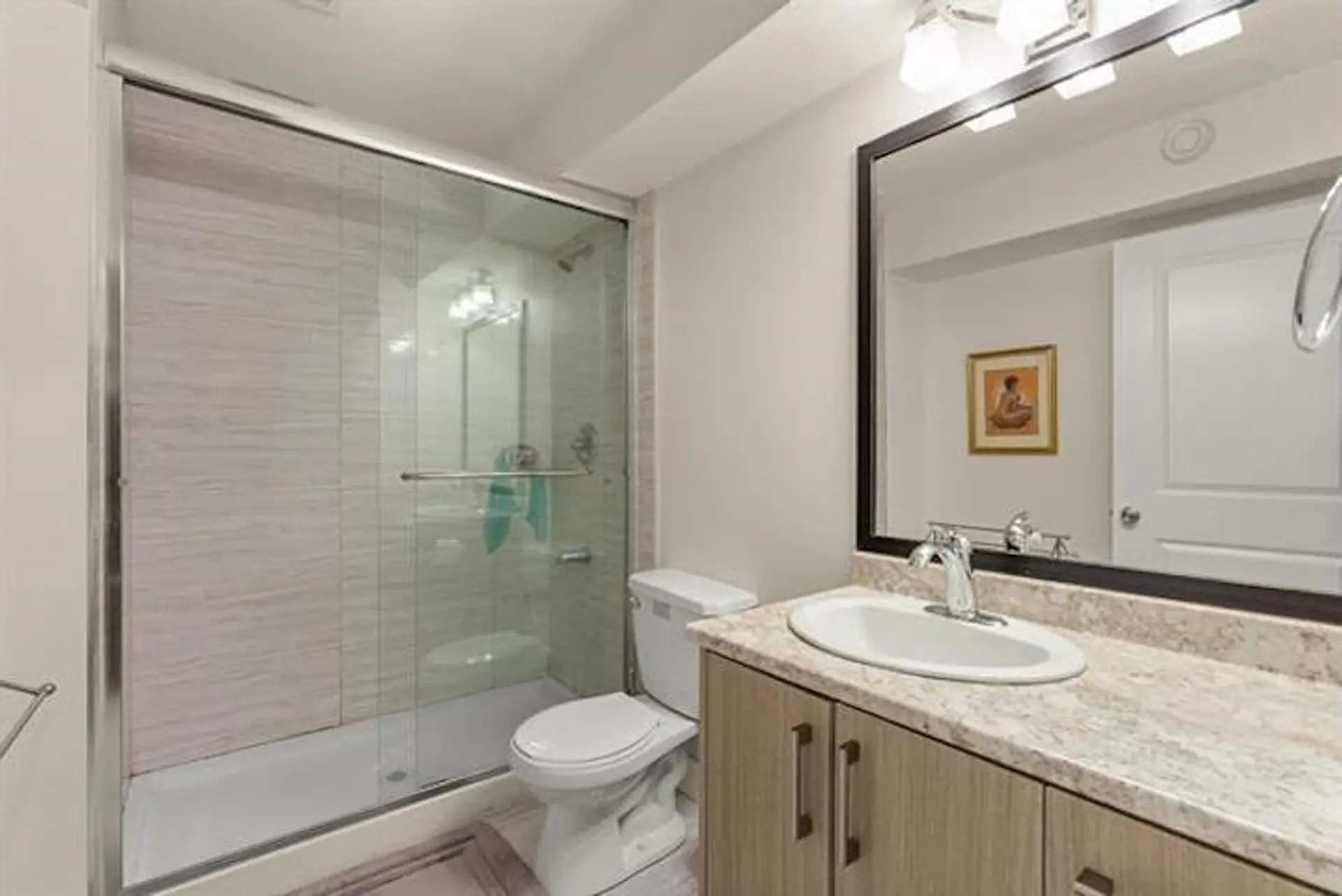 15077 86b Avenue - Image 16