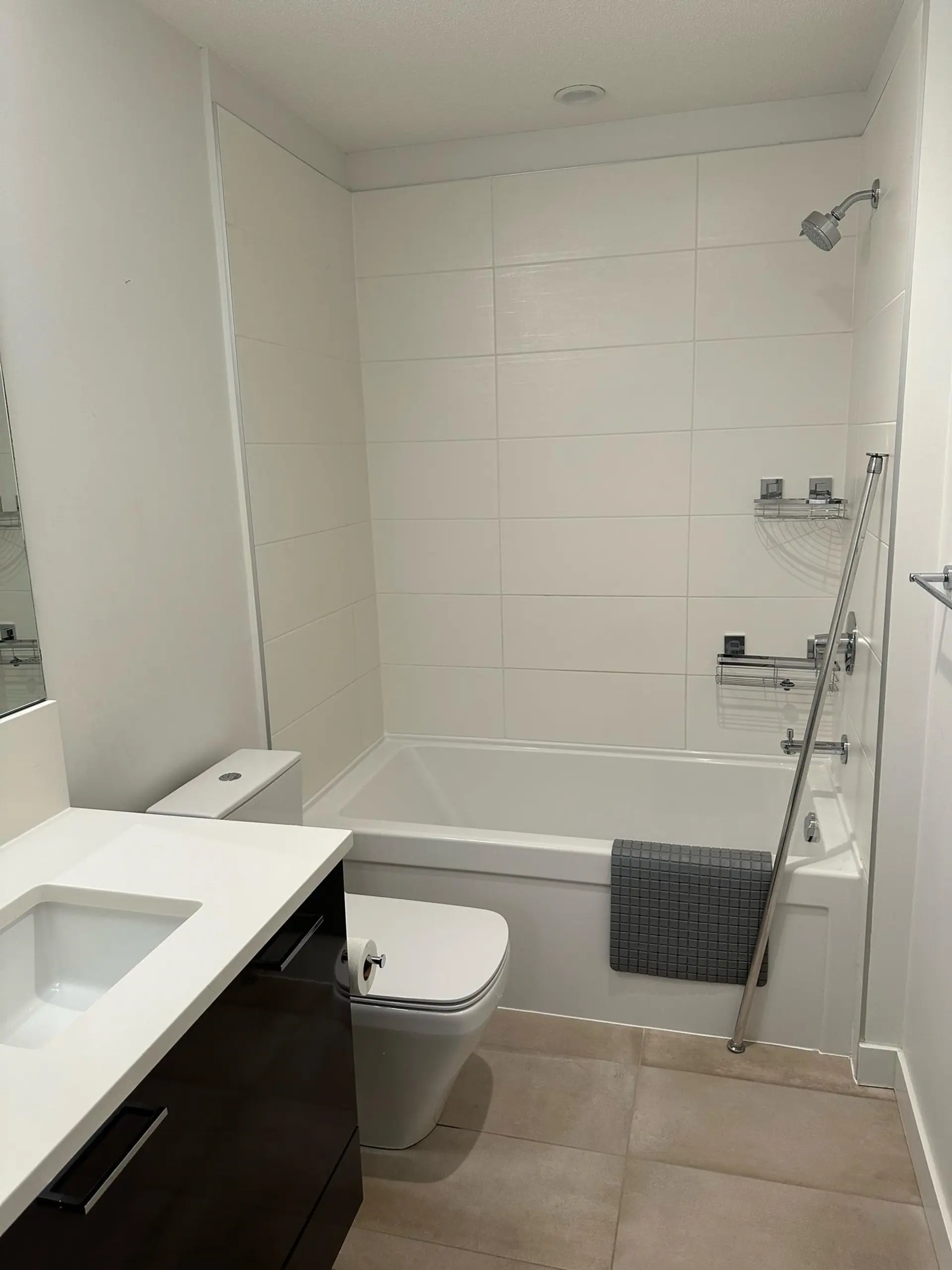 #212 3581 Ross Drive - Image 10