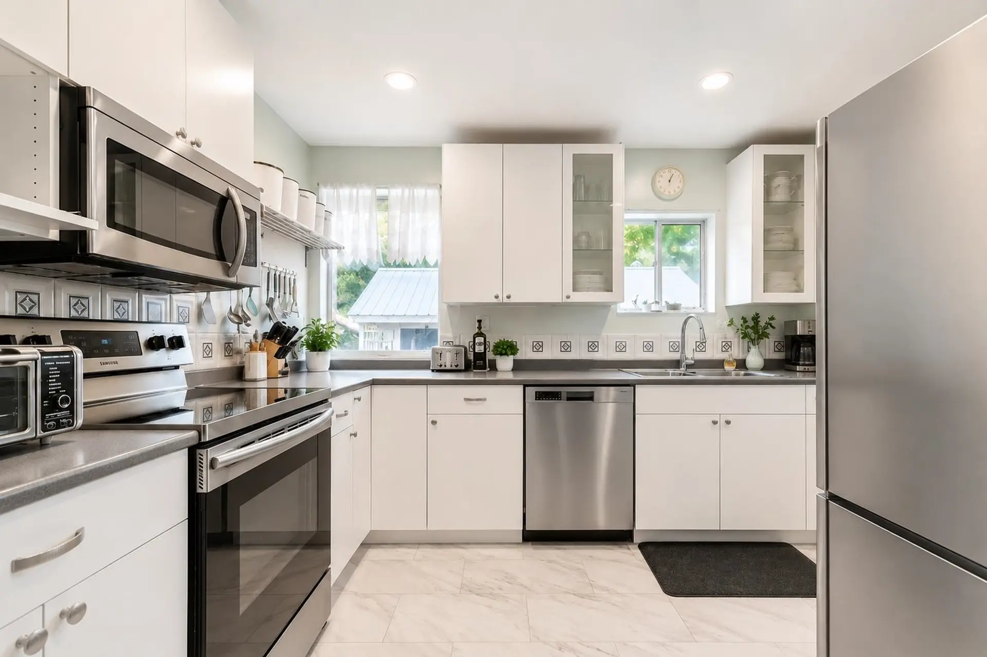 6828 144 Street - Image 3