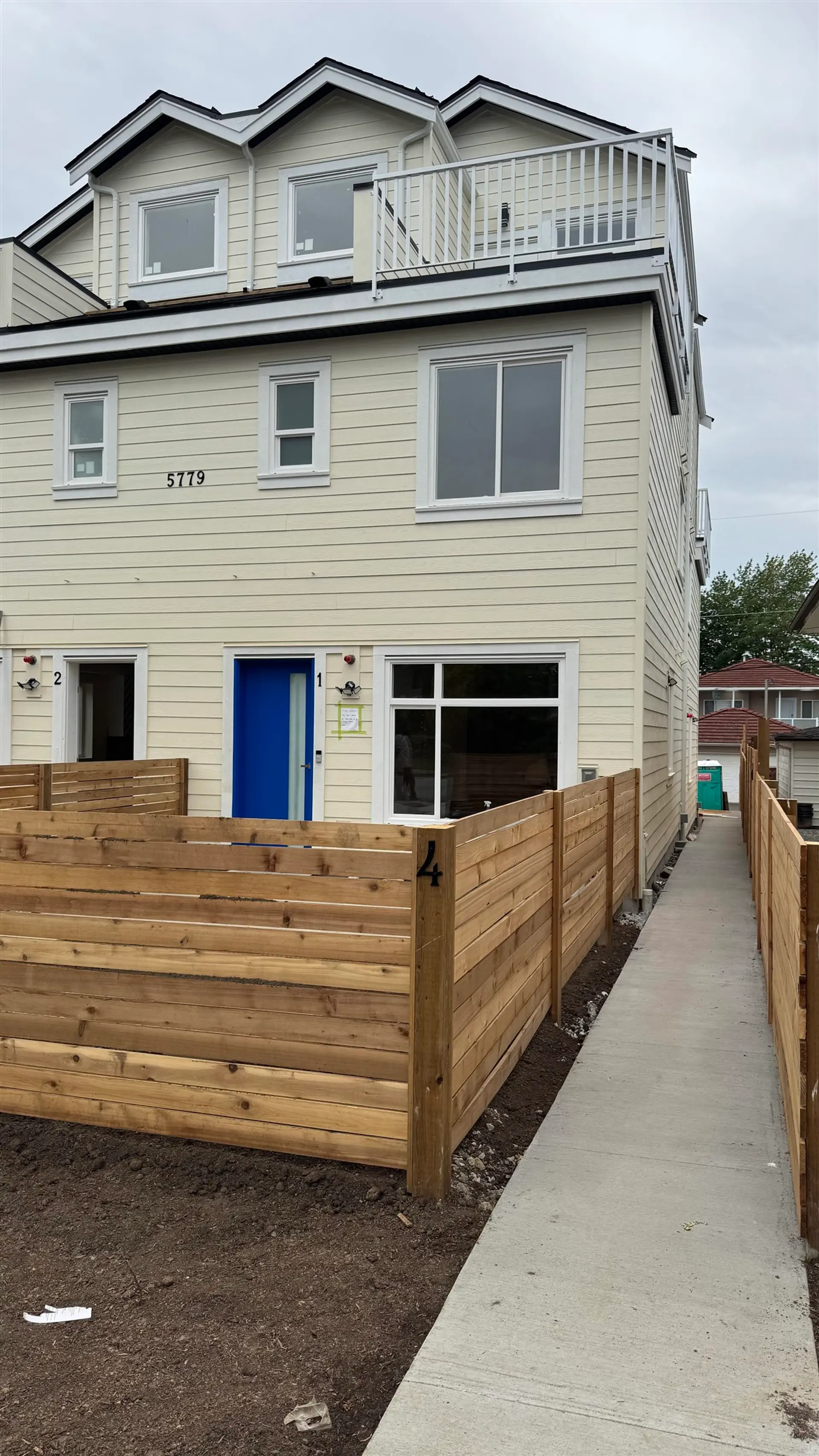 #4 5779 Clarendon Street - Image 2