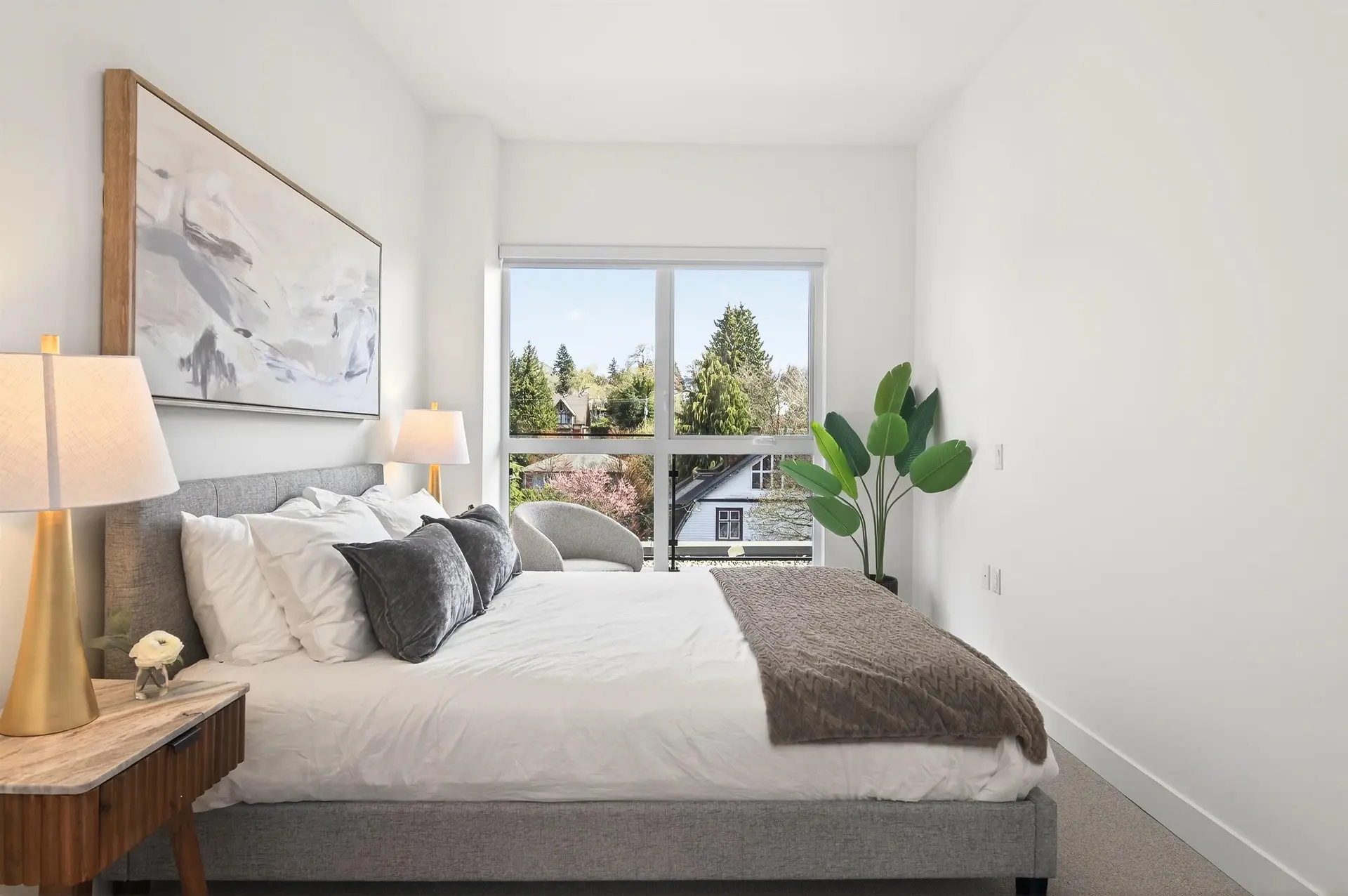 #204 333 St. Davids Avenue - Image 3