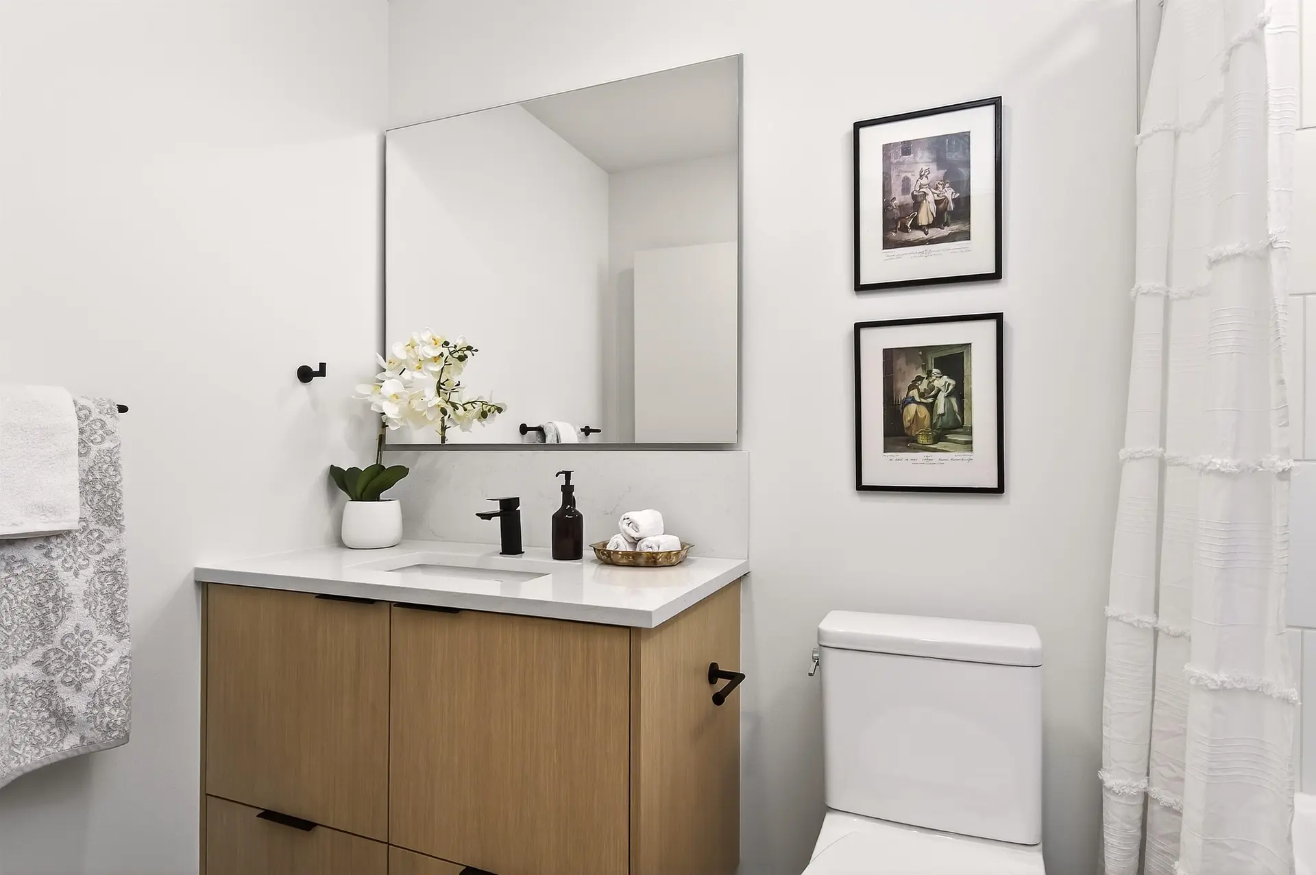 #204 333 St. Davids Avenue - Image 4