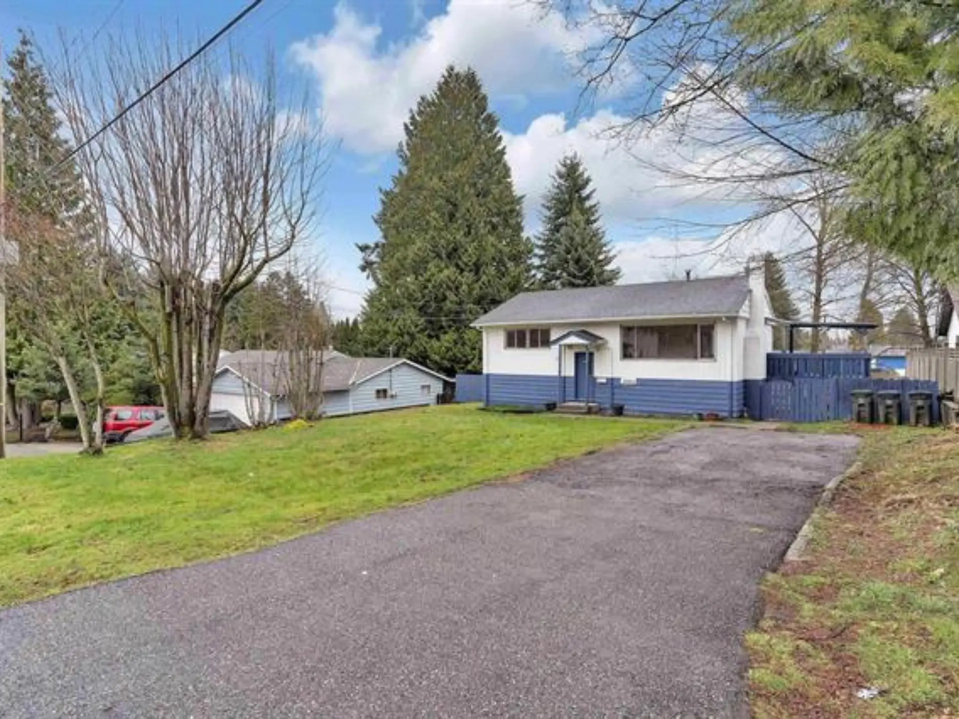 10464 154a Street - Image 2