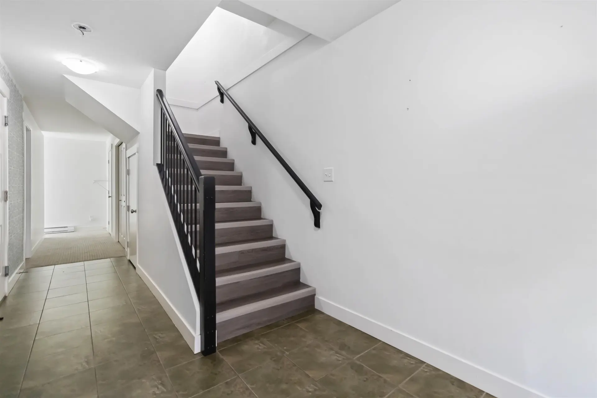 #43 45085 Wolfe Road - Image 6