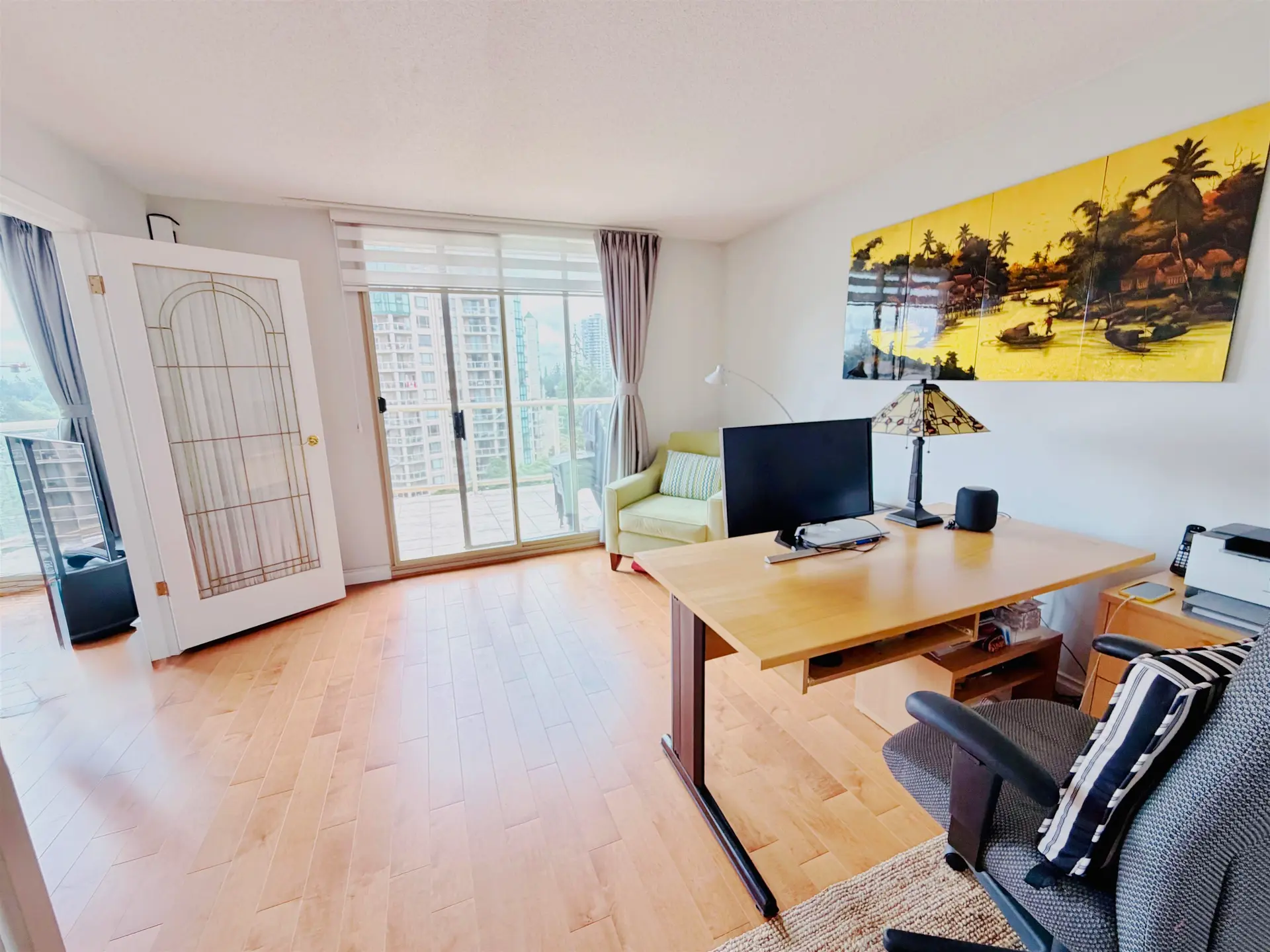 #806 1199 Eastwood Street - Image 4