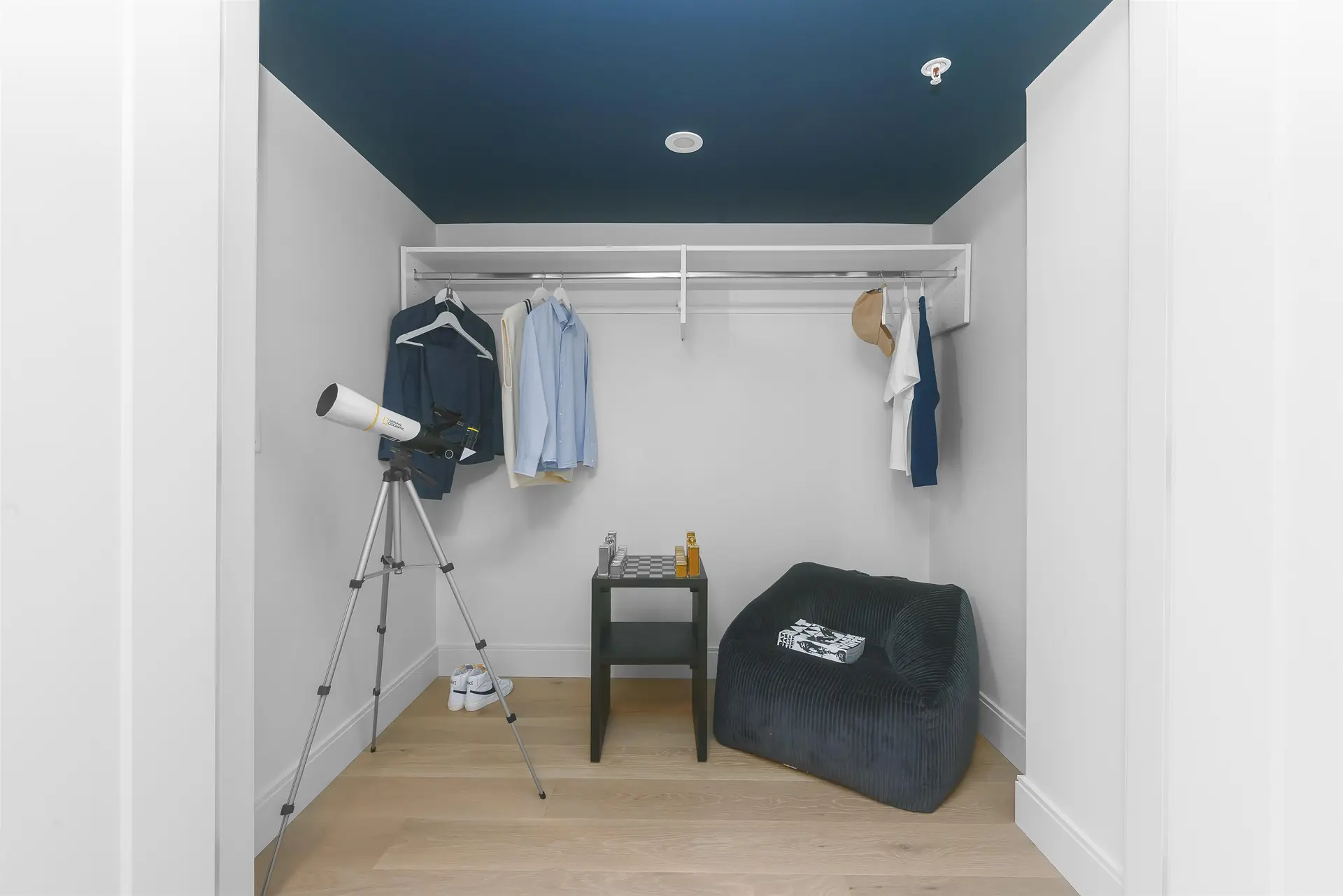 390 W 45th Avenue - Image 10