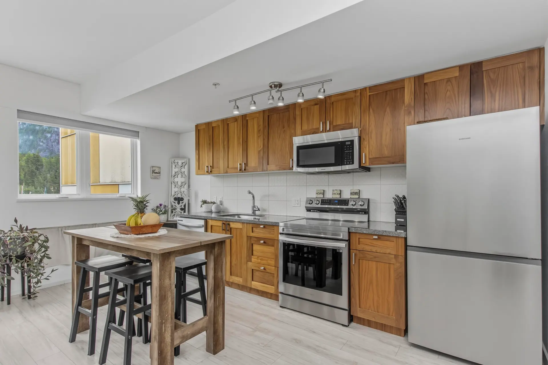 #408 37841 Cleveland Avenue - Image 6