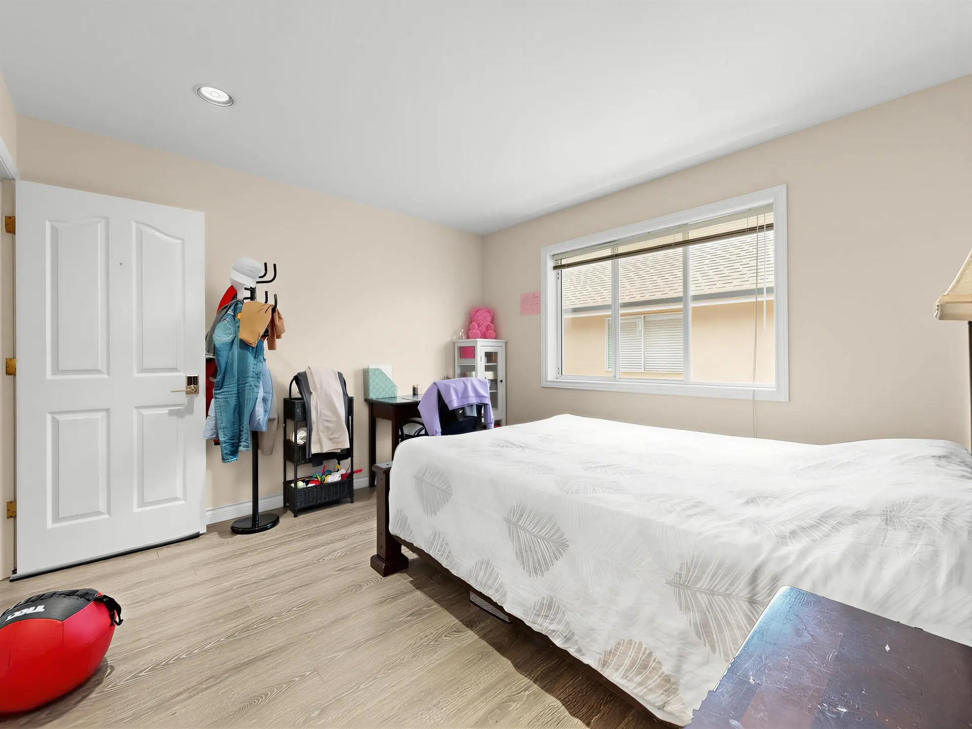 7311 Belair Drive - Image 11