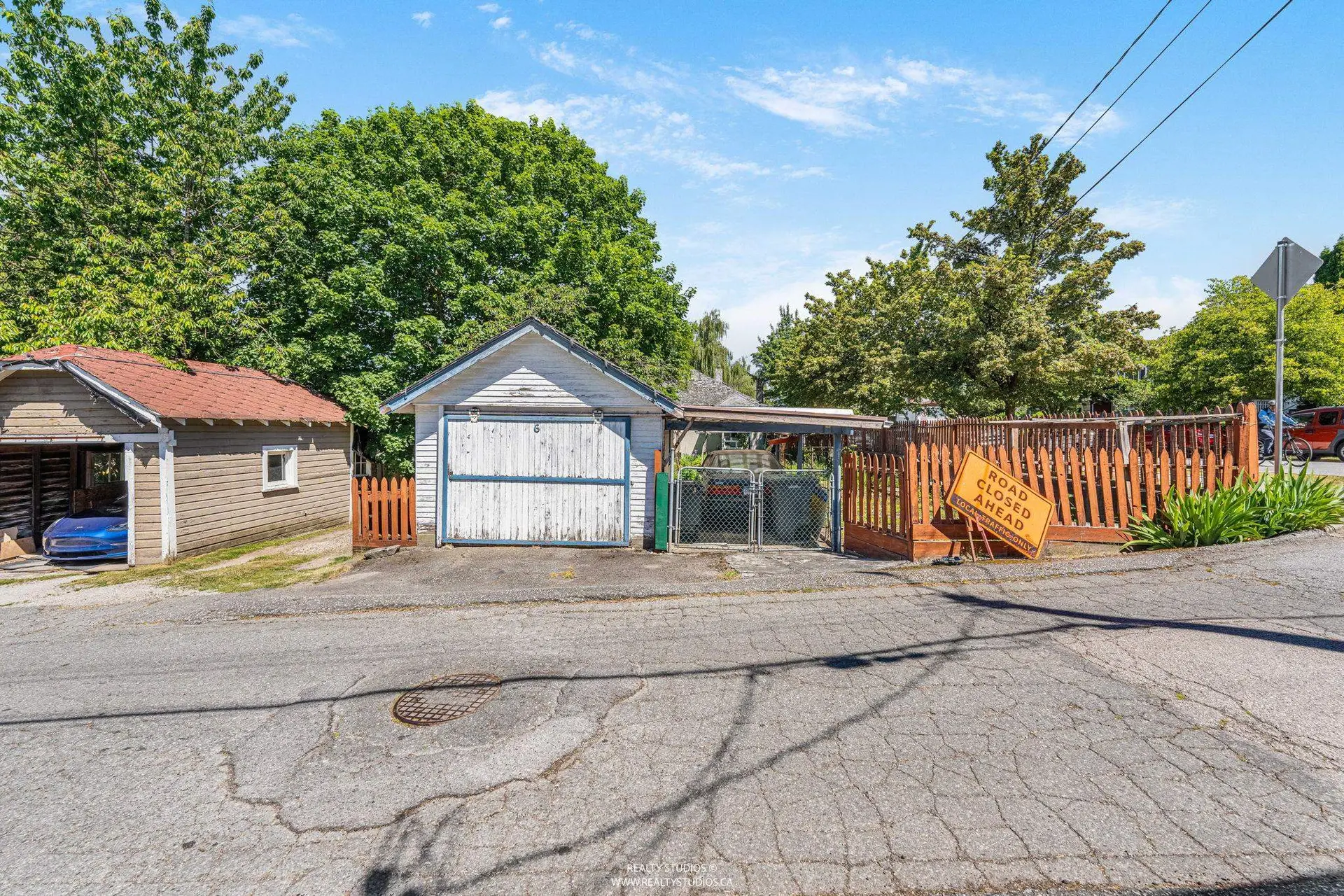 6 W King Edward Avenue - Image 6