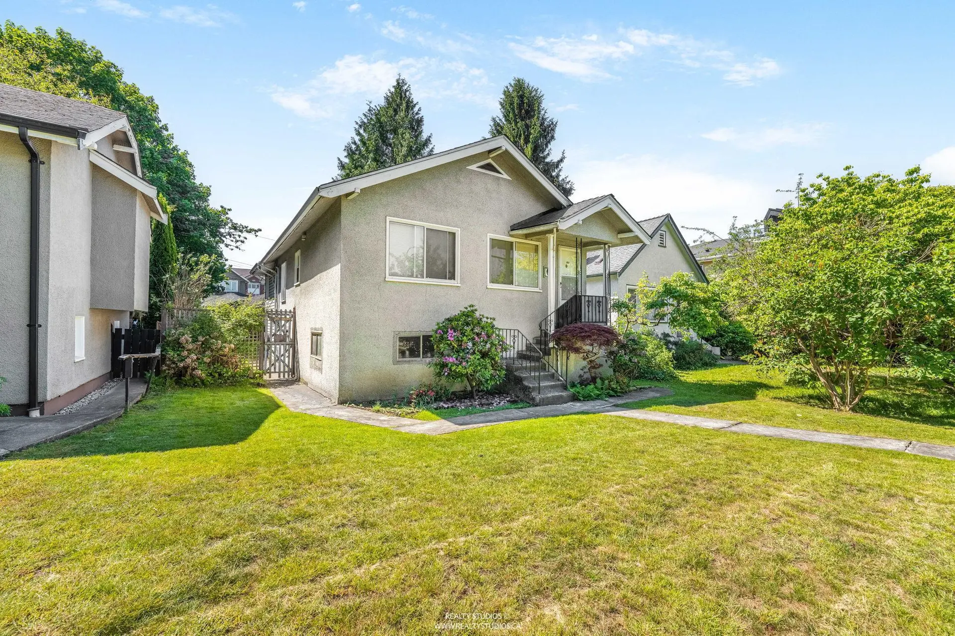 20 W King Edward Avenue - Image 2