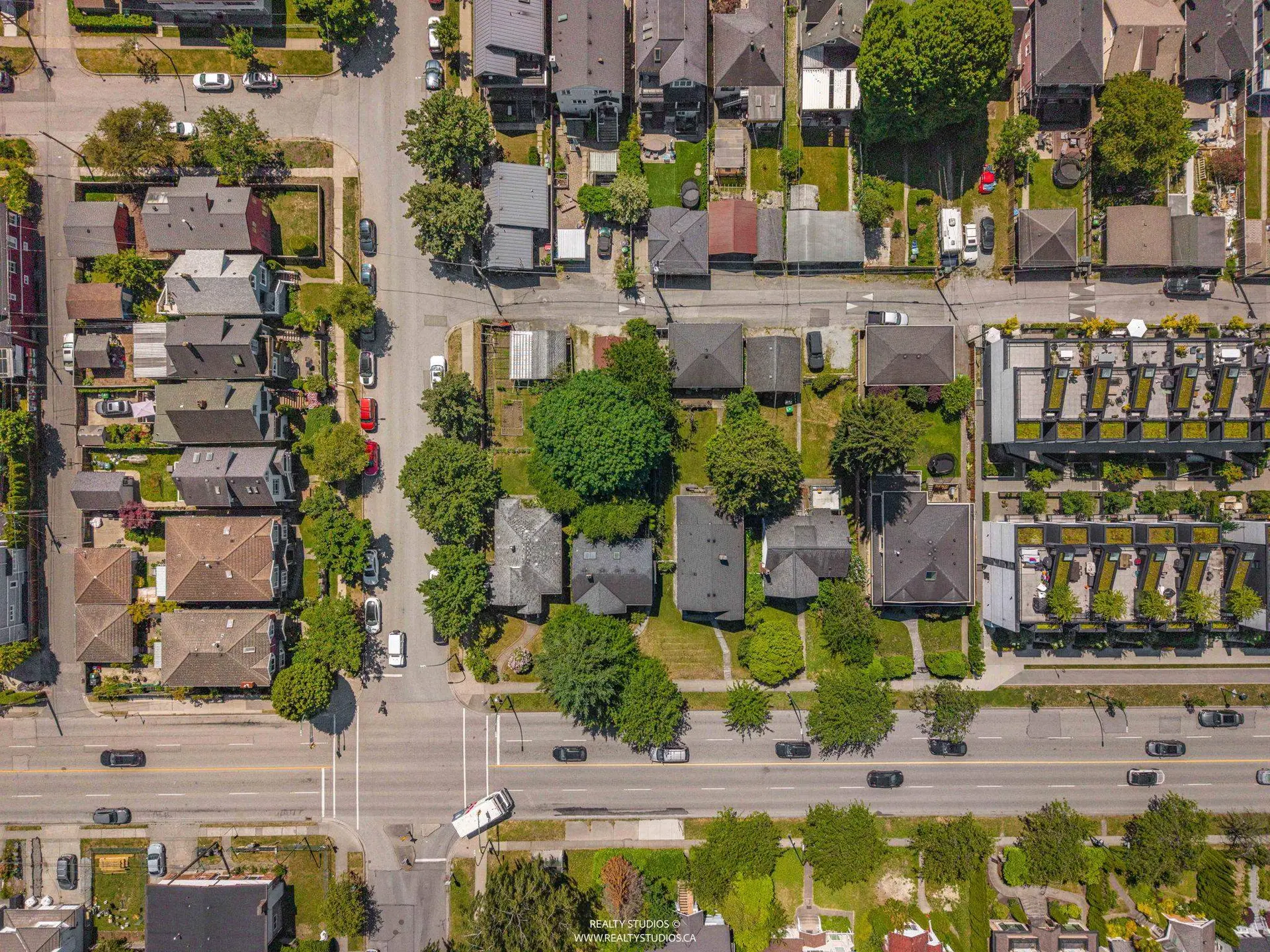 20 W King Edward Avenue - Image 8