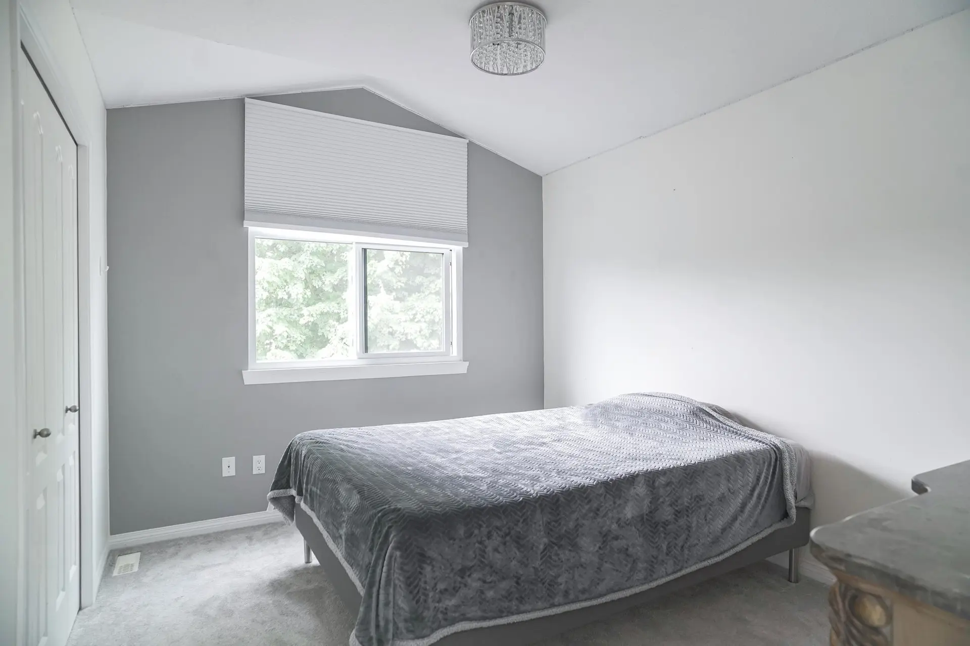 18875 63 Avenue - Image 12