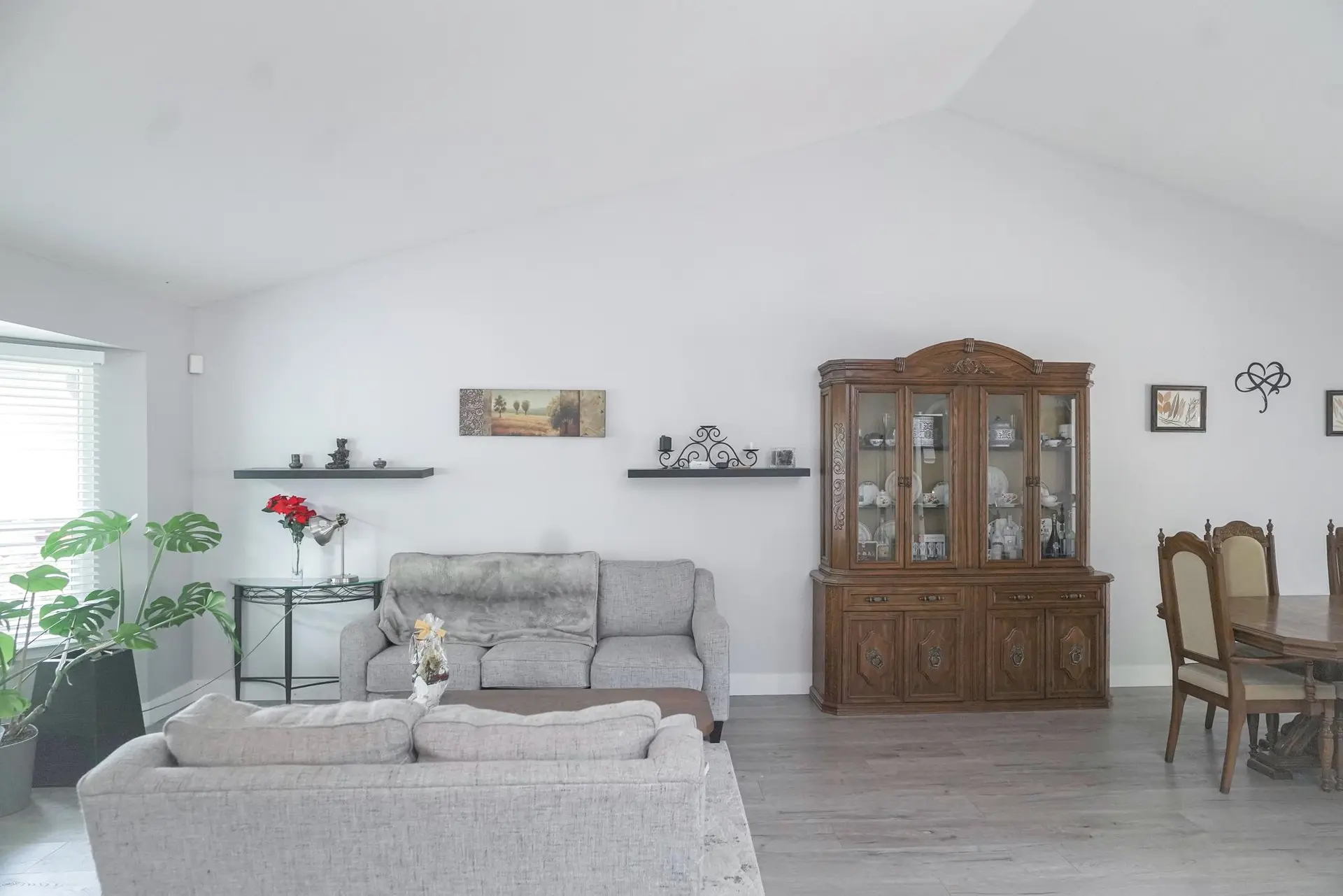 18875 63 Avenue - Image 4