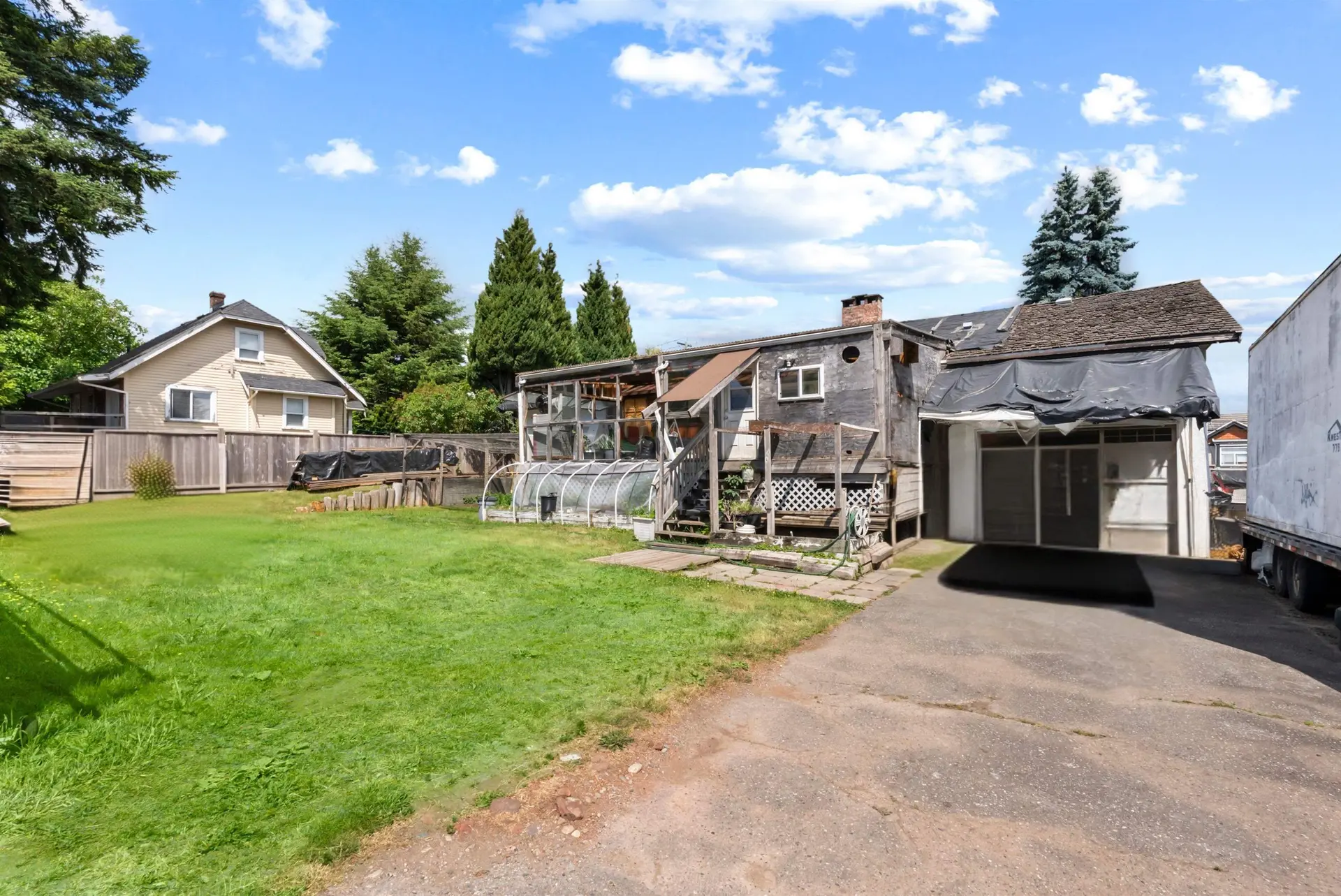 12140 96 Avenue - Image 9