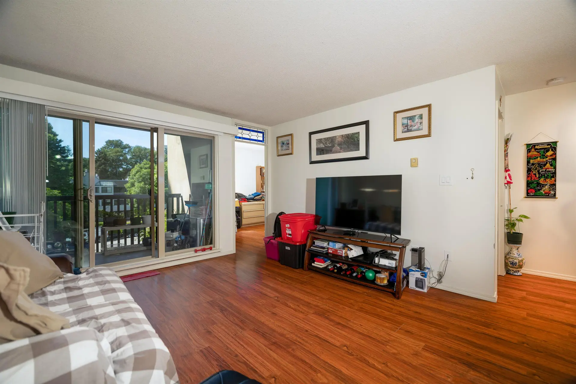 #307 9857 Manchester Drive - Image 4