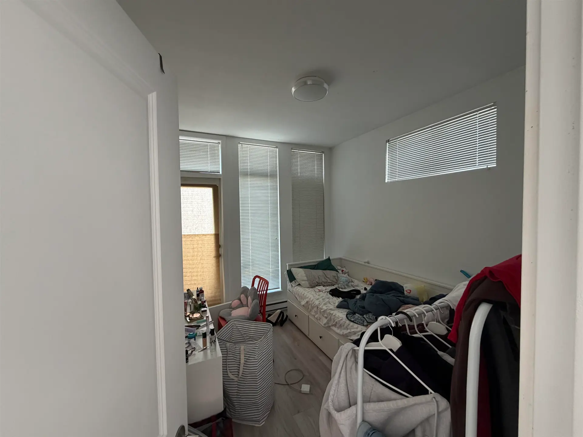#206 5649 Kings Road - Image 18