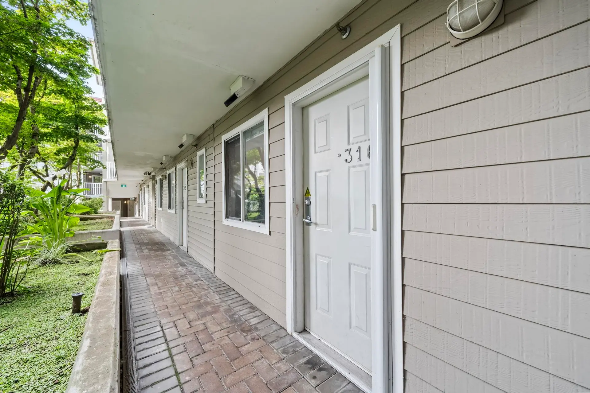 #316 528 Rochester Avenue - Image 16