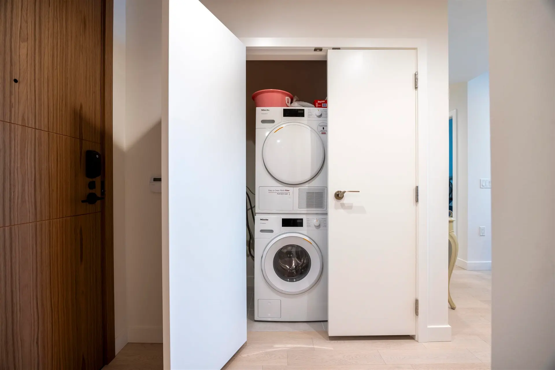 #610 6811 Pearson Way - Image 9
