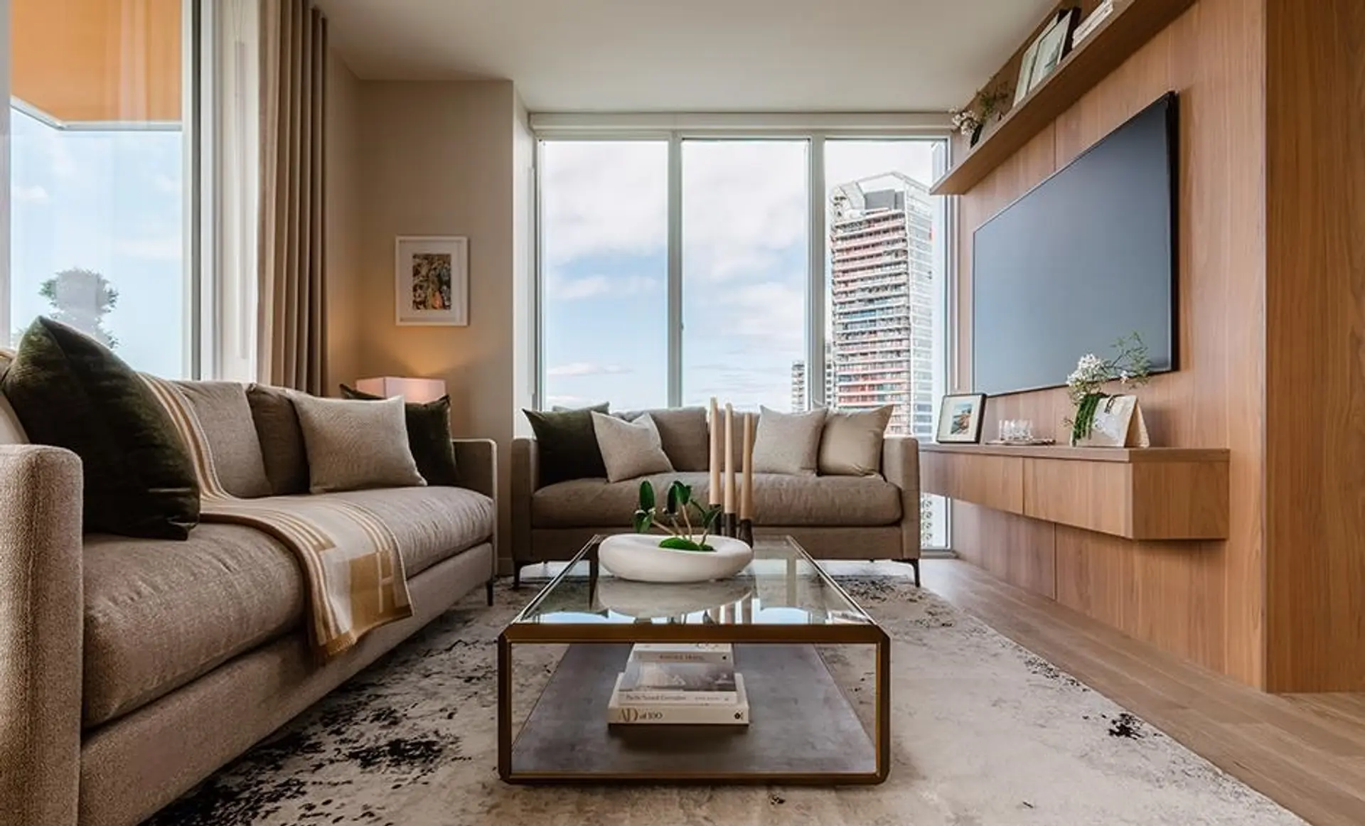 #1503 485 W 42nd Avenue - Image 1