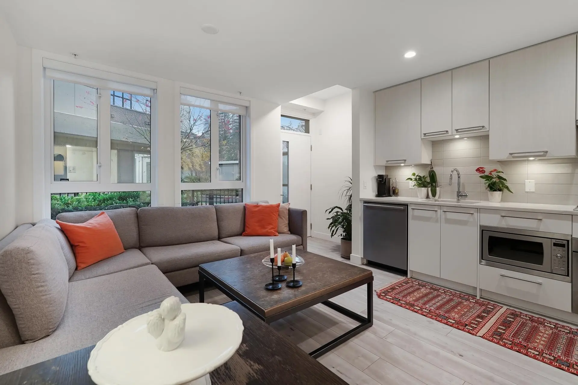 #124 2035 Glenaire Drive - Image 6