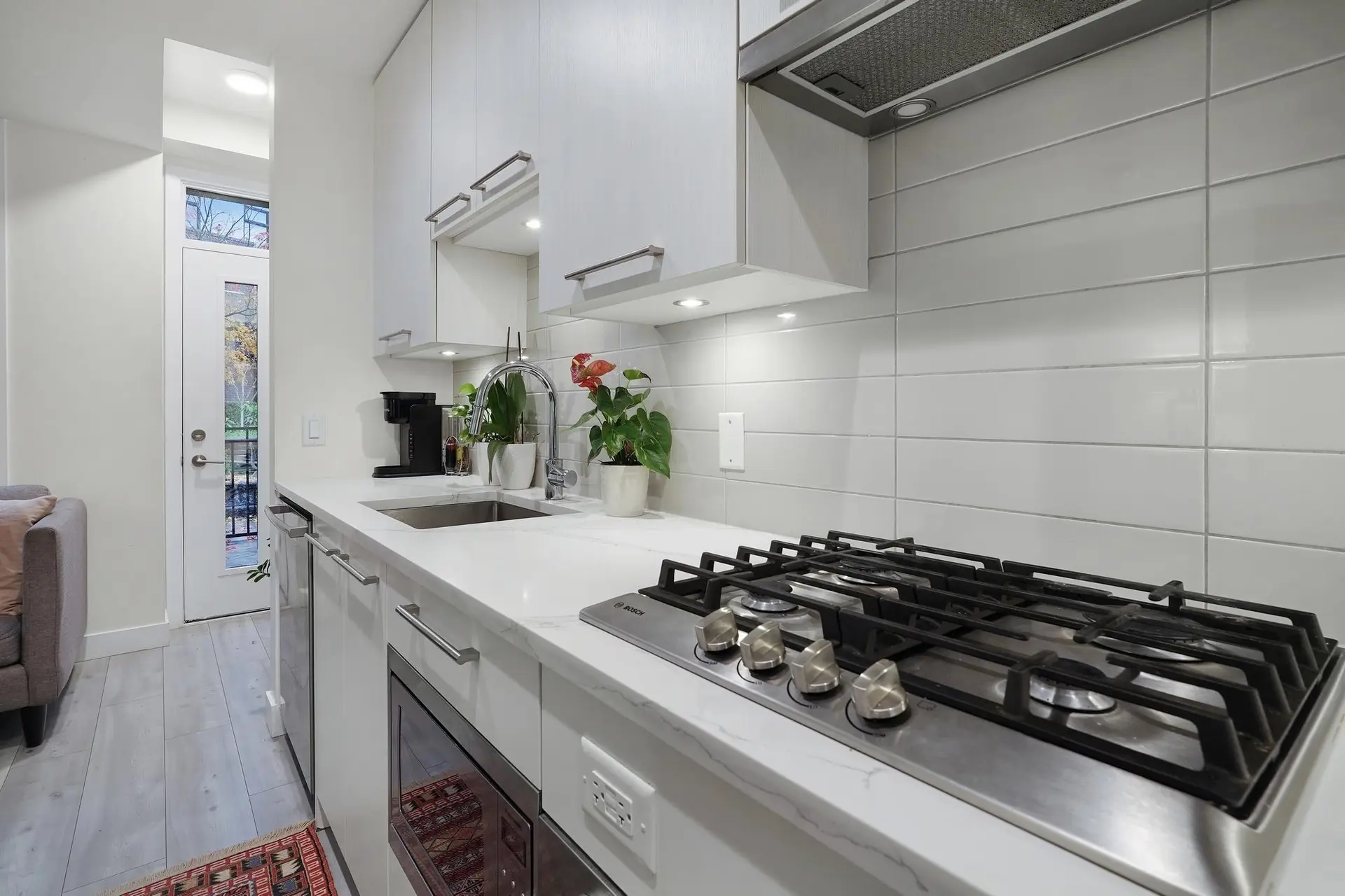 #124 2035 Glenaire Drive - Image 9